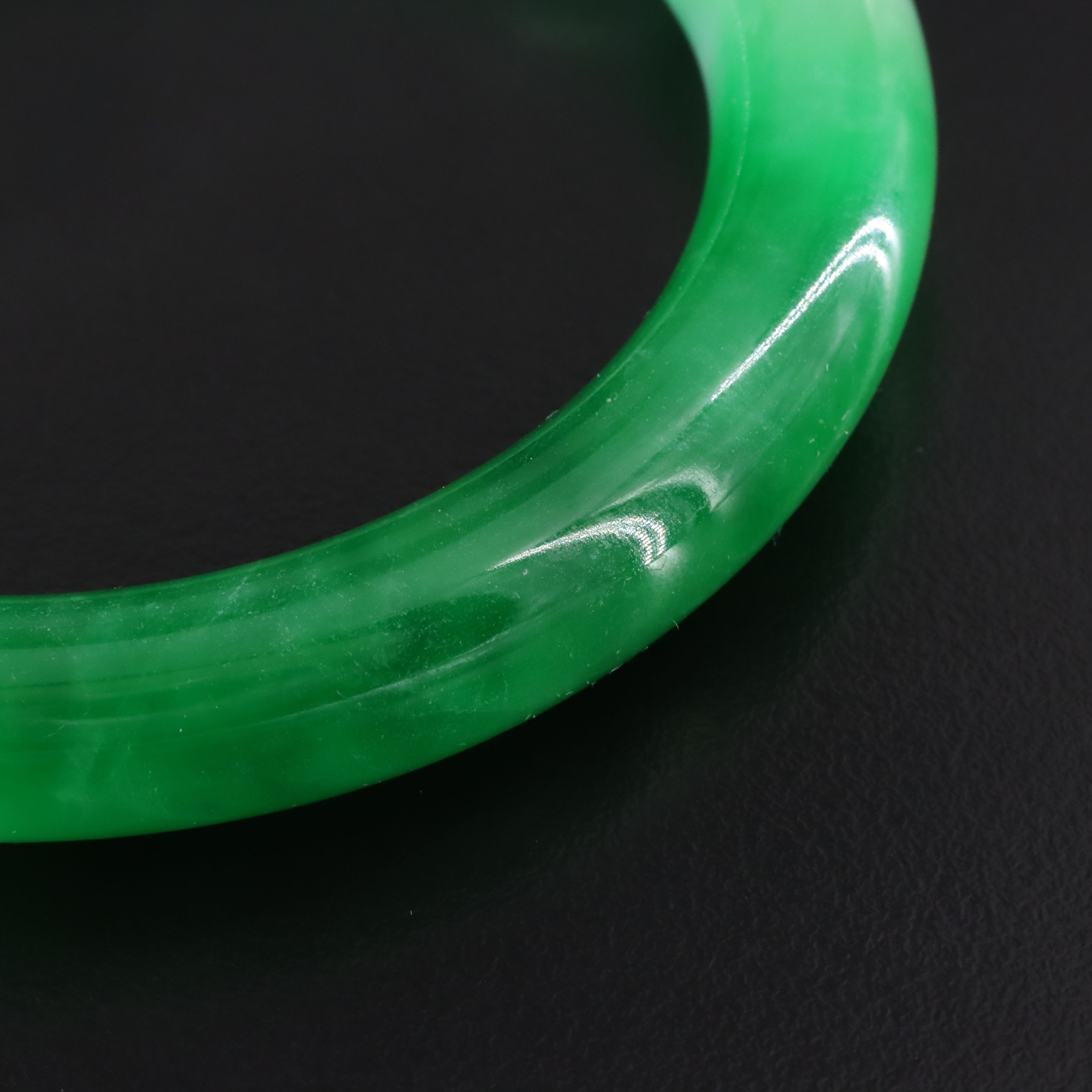 Jadeite Bangle
