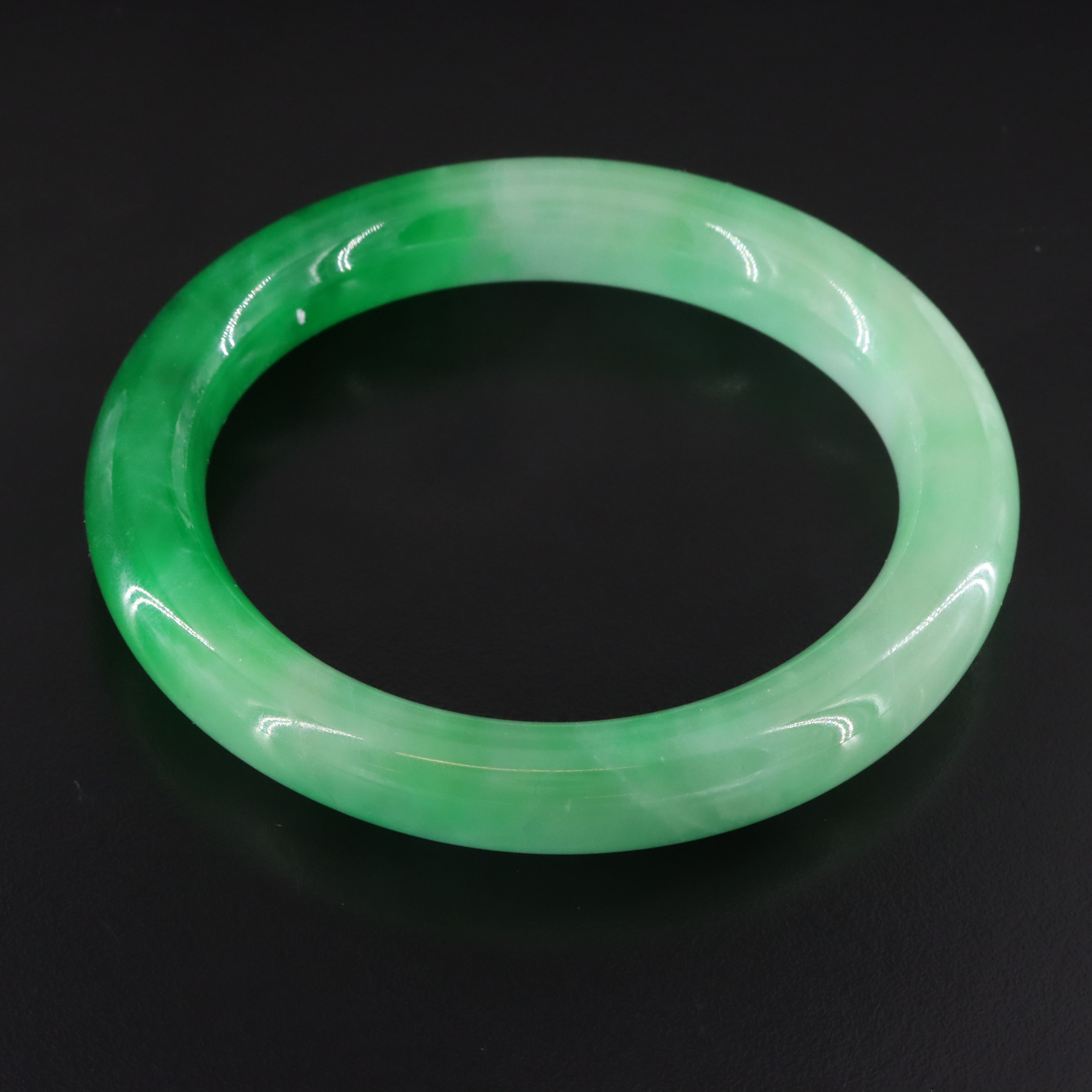Jadeite Bangle