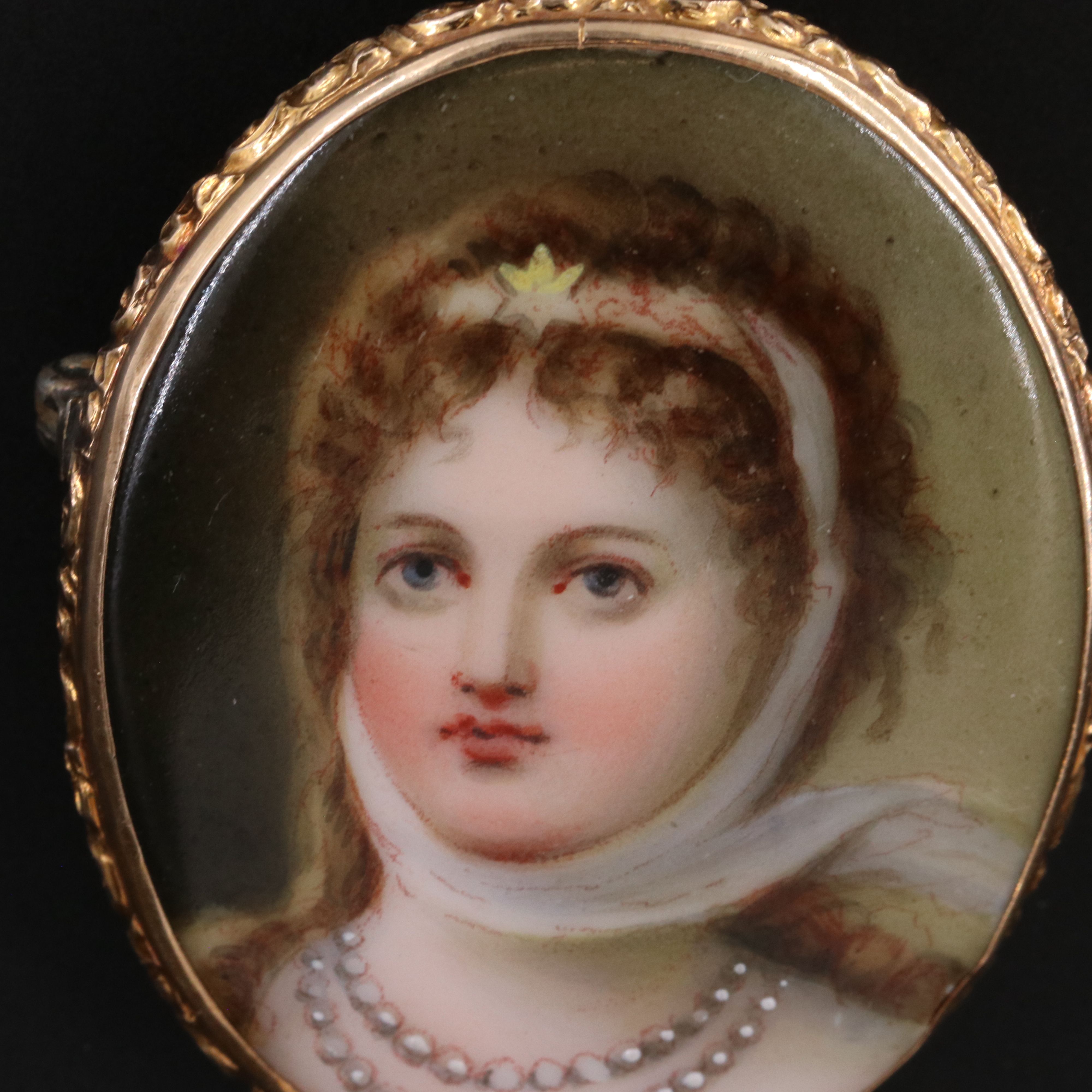 Antique 10K Miniature Portrait of Queen Louise of Prussia Converter Brooch