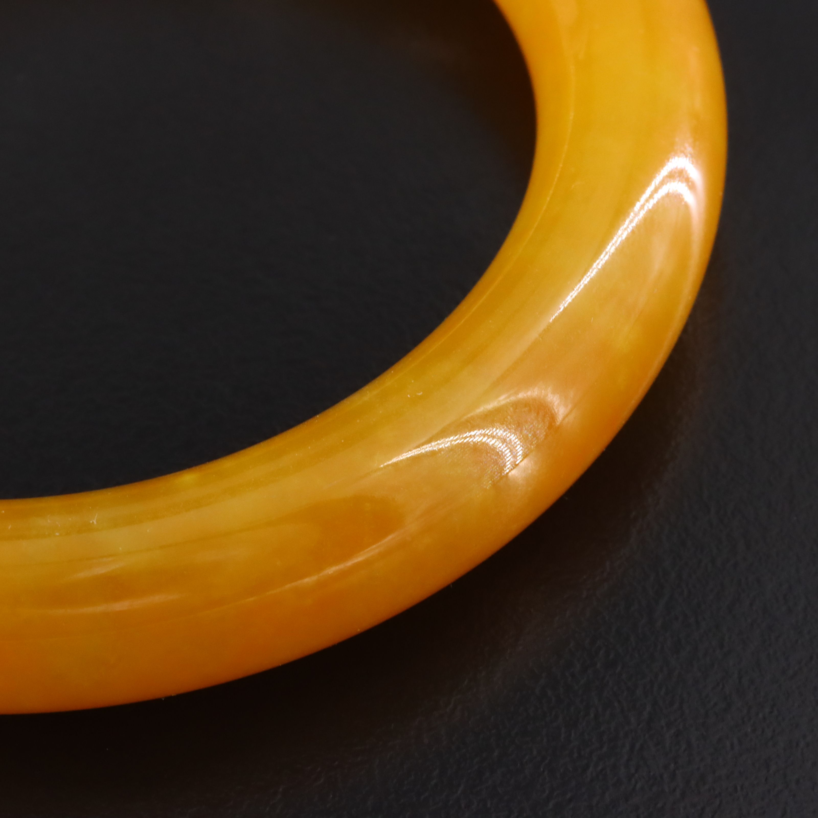 Jadeite Bangle
