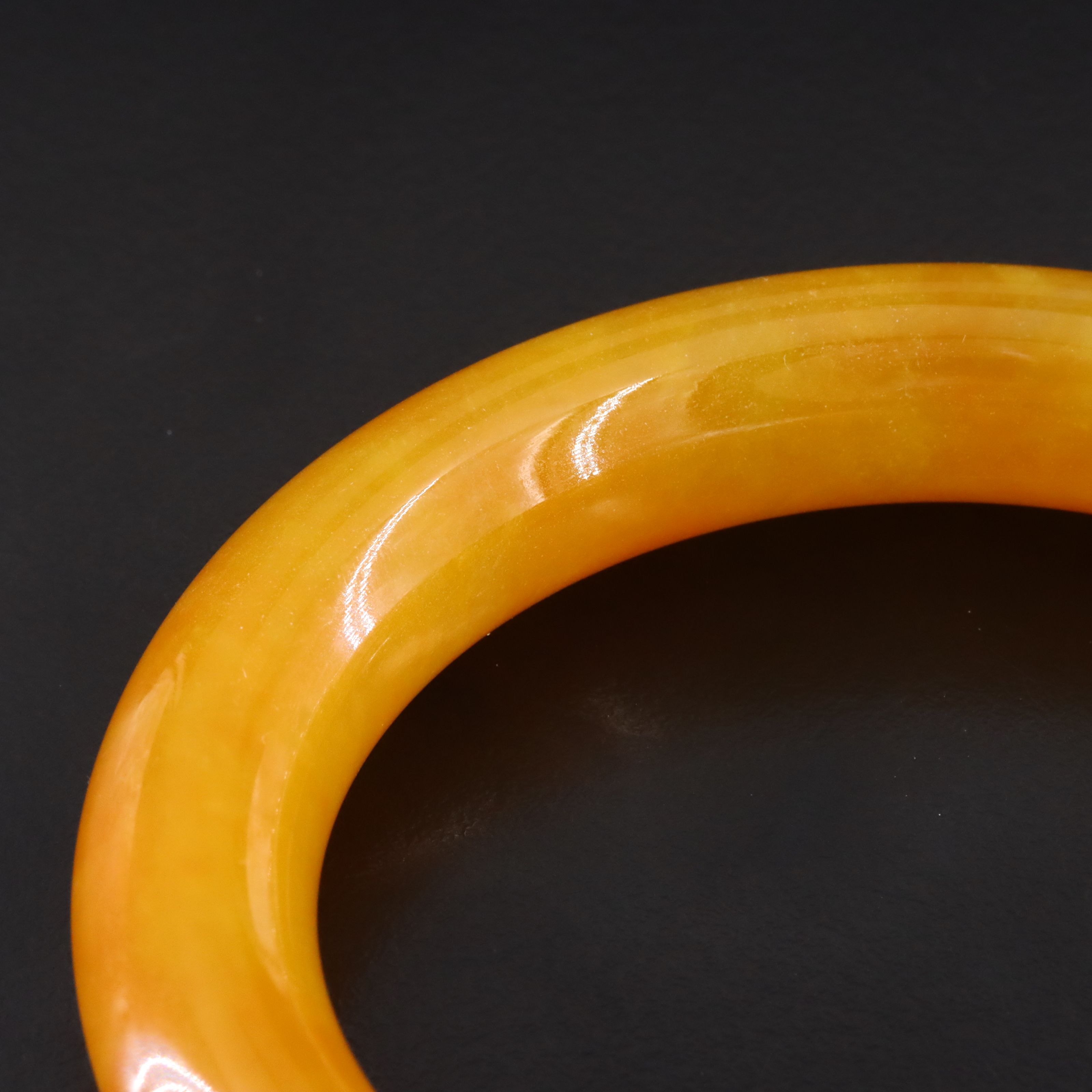Jadeite Bangle