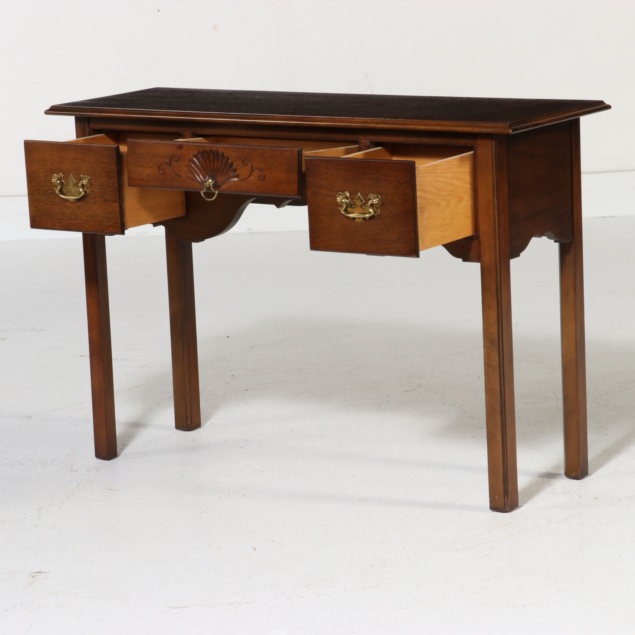 Chippendale Style Mahogany Lowboy Dressing Table, Mid to Late 20th Century