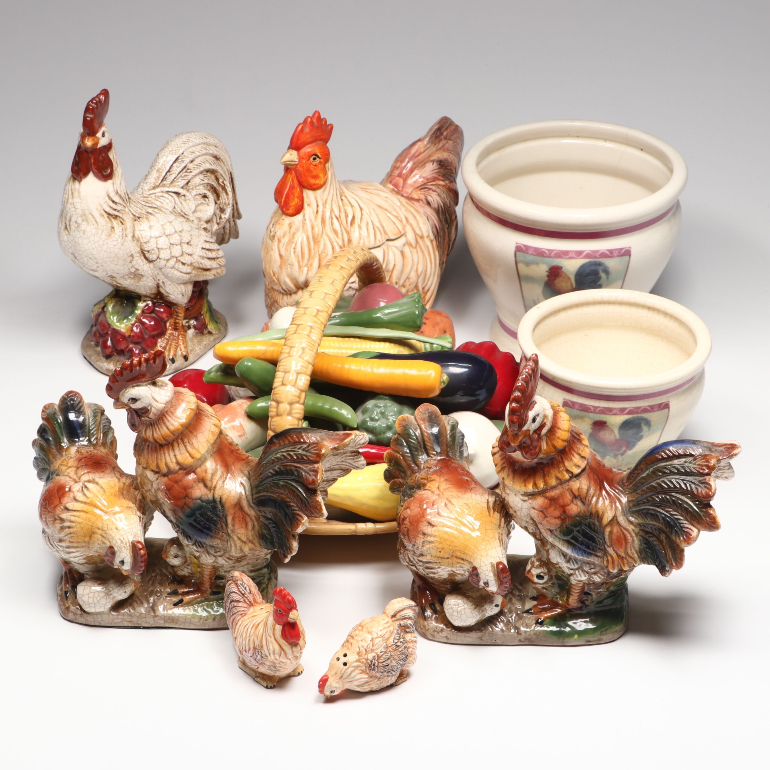 AMC-NY Cookie Jar, Ceramic Vegetable Basket and More Farmhouse Décor