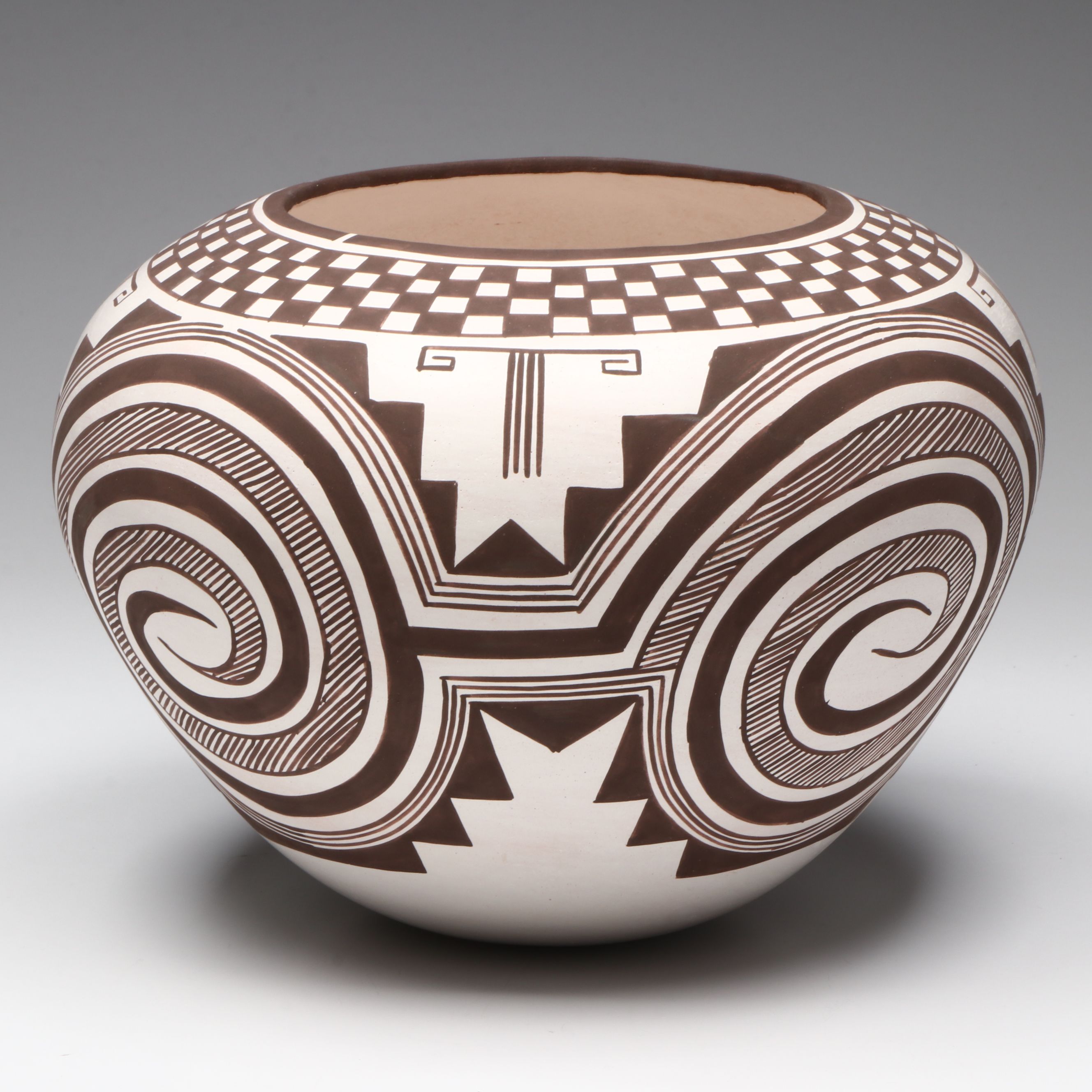 Myron Sarracino Laguna Pueblo Pottery Olla