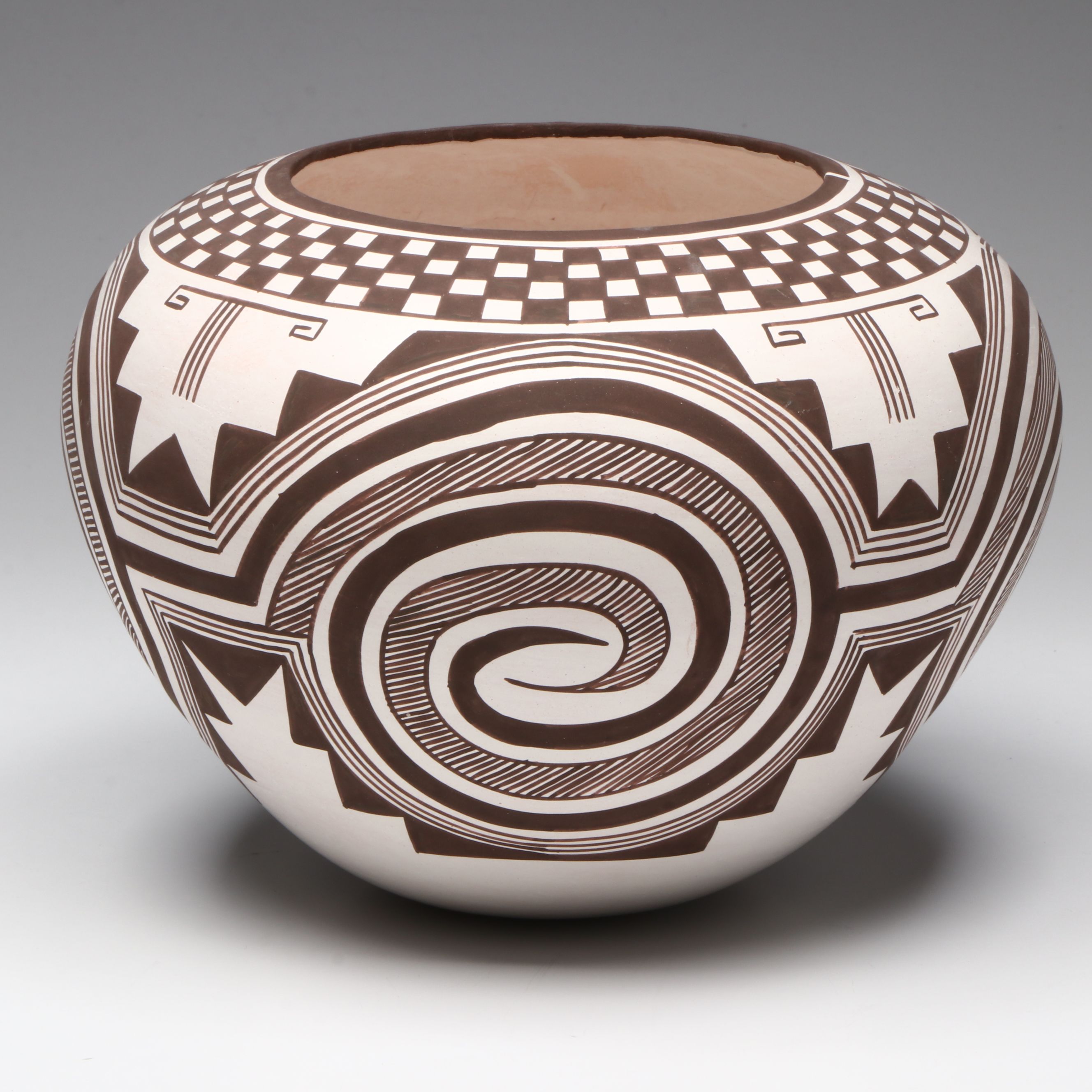 Myron Sarracino Laguna Pueblo Pottery Olla