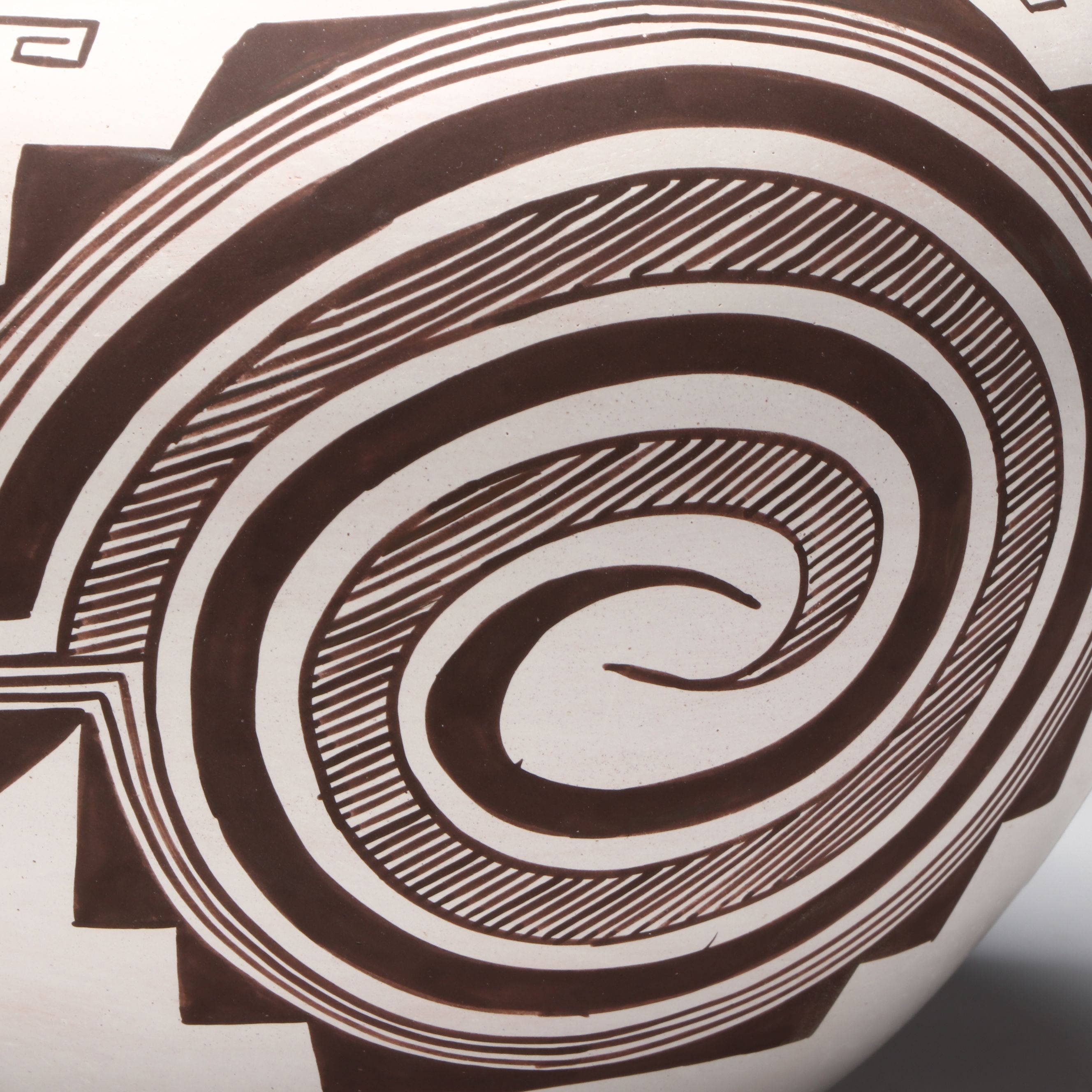 Myron Sarracino Laguna Pueblo Pottery Olla