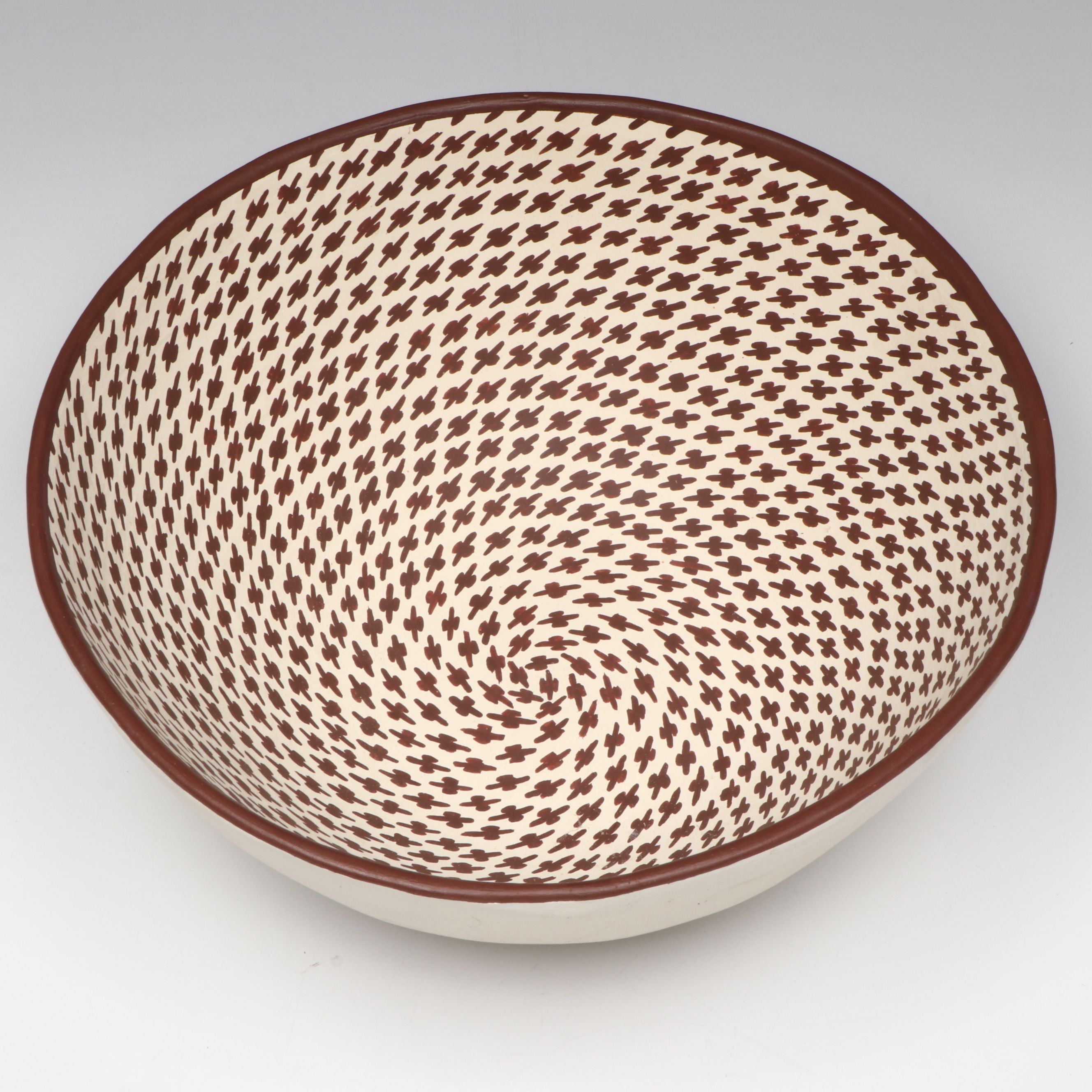 Pablo Lopez Mata Ortiz Pueblo Brown and White Pottery Bowl