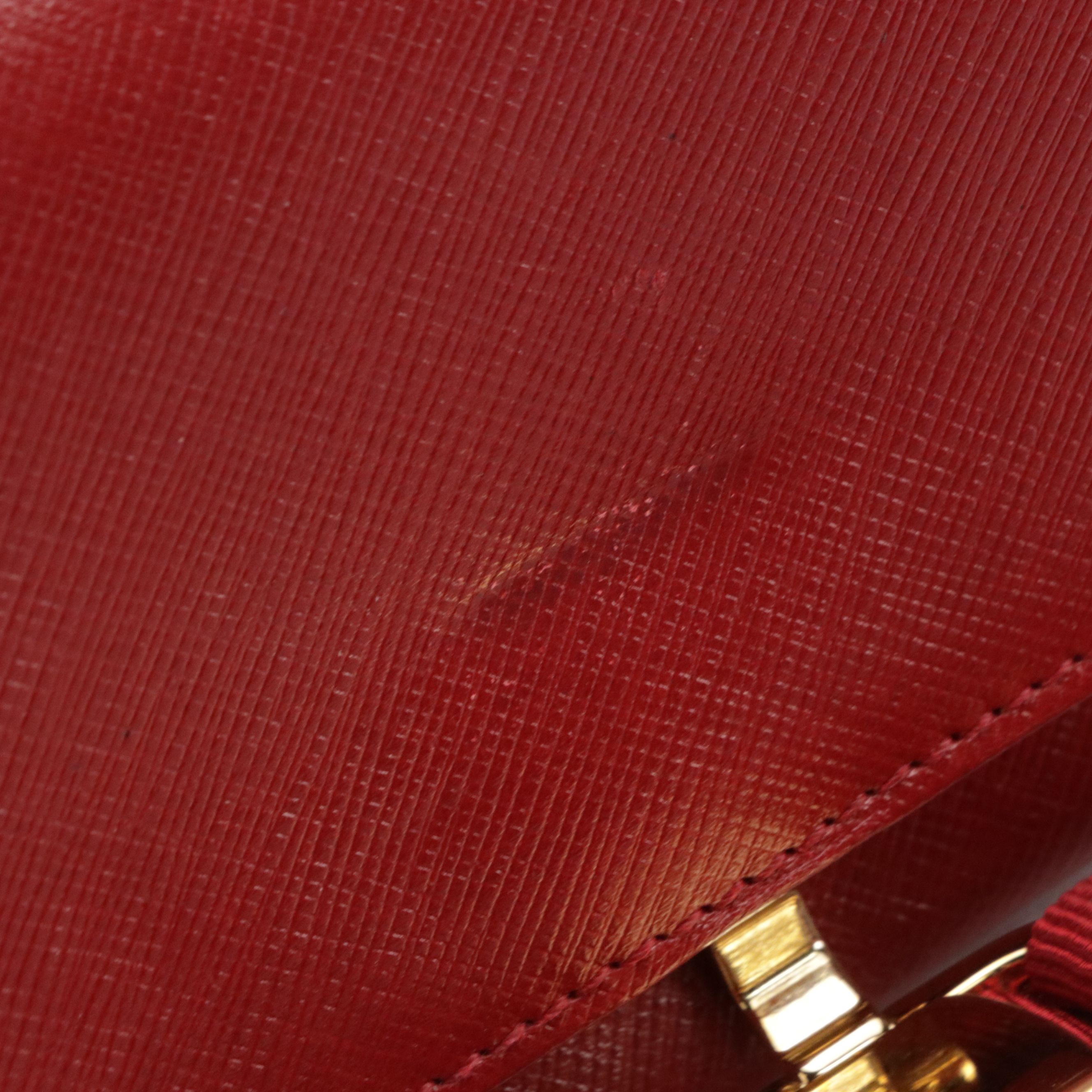 Salvatore Ferragamo Vara Bow Continental Wallet in Red Saffiano Leather