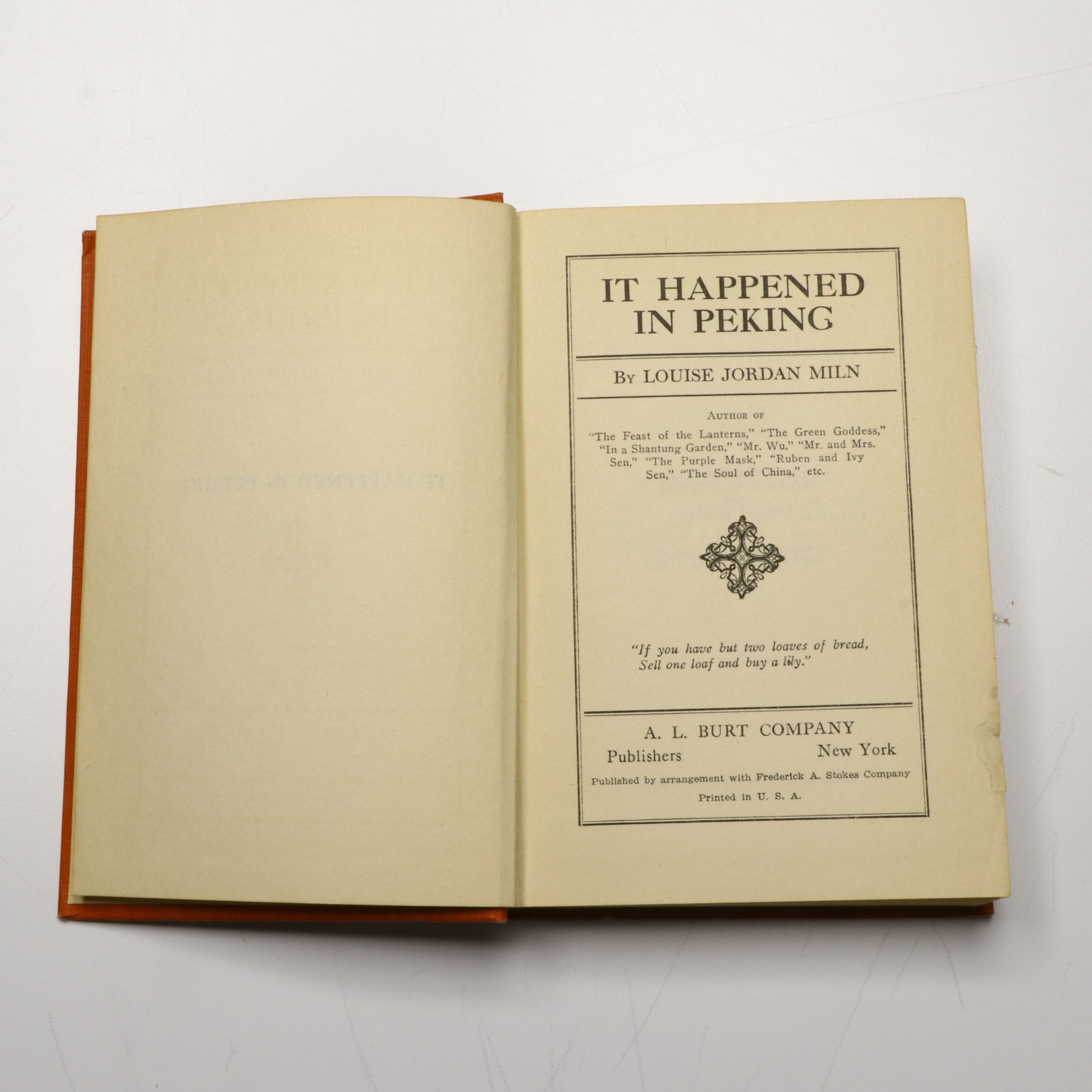 "On Asia's Run" and More English and Asian Books