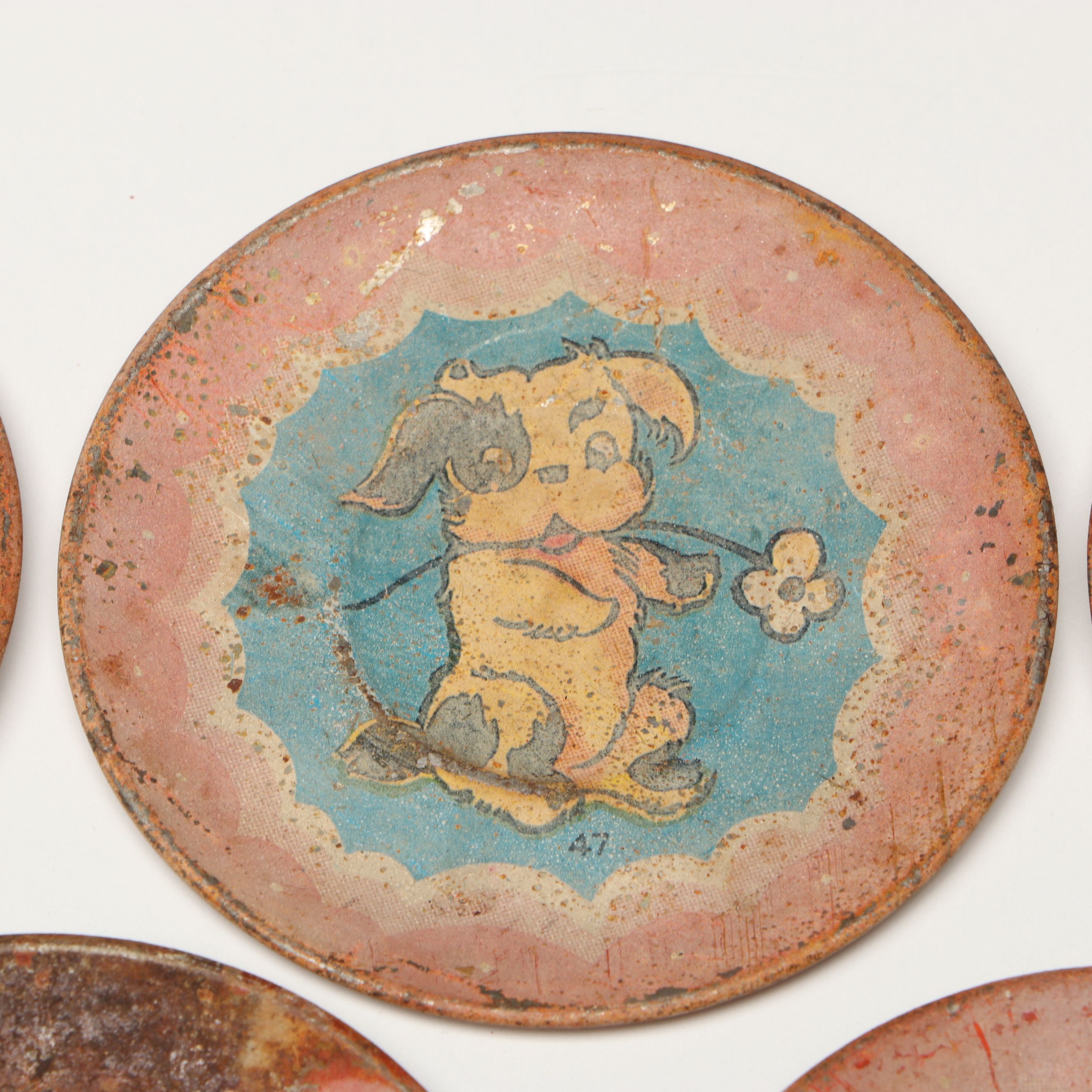 Dog and Floral Themed Tin Litho Children's Tea Set Pieces, Mid-20th Century