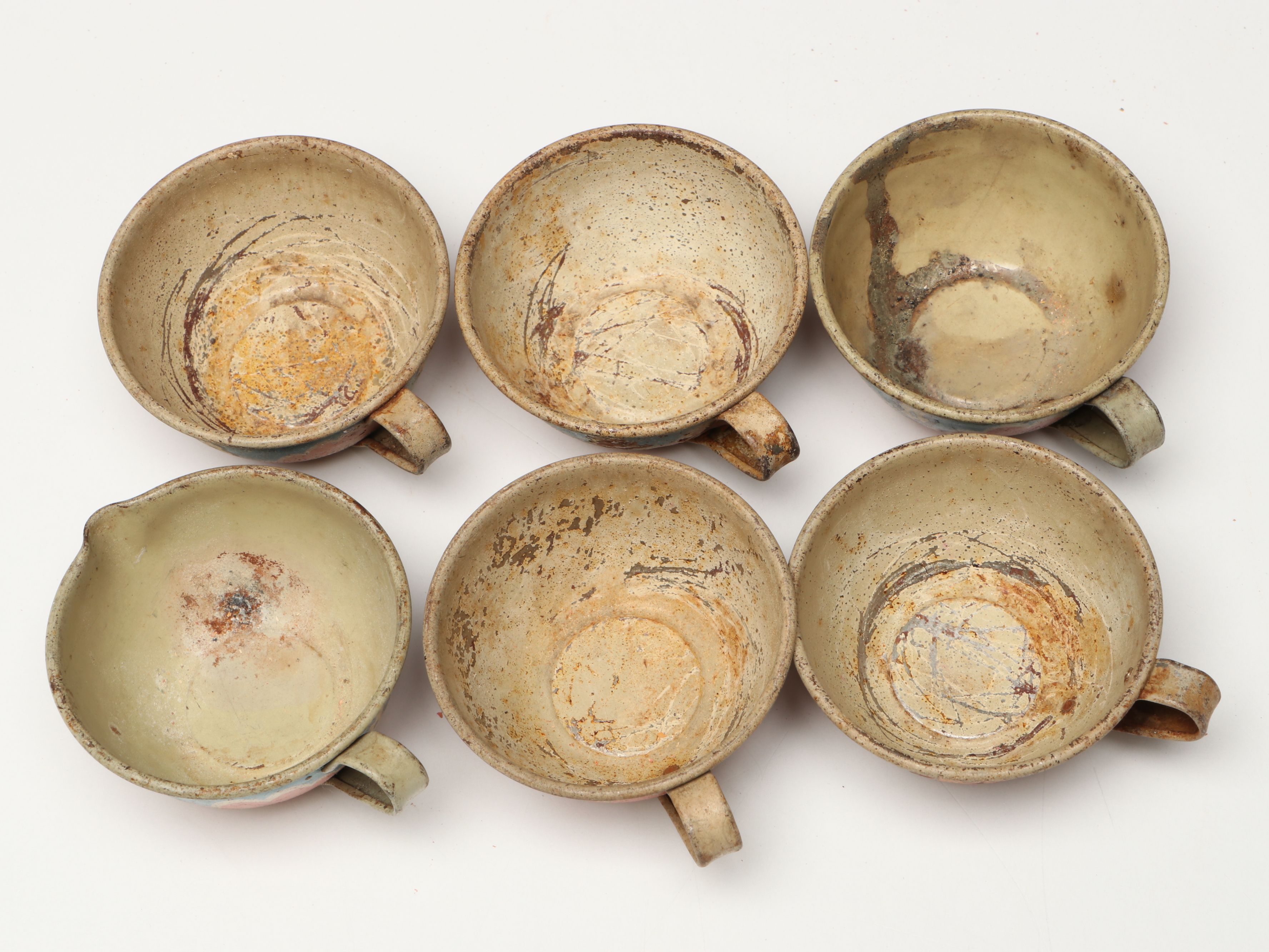 Dog and Floral Themed Tin Litho Children's Tea Set Pieces, Mid-20th Century