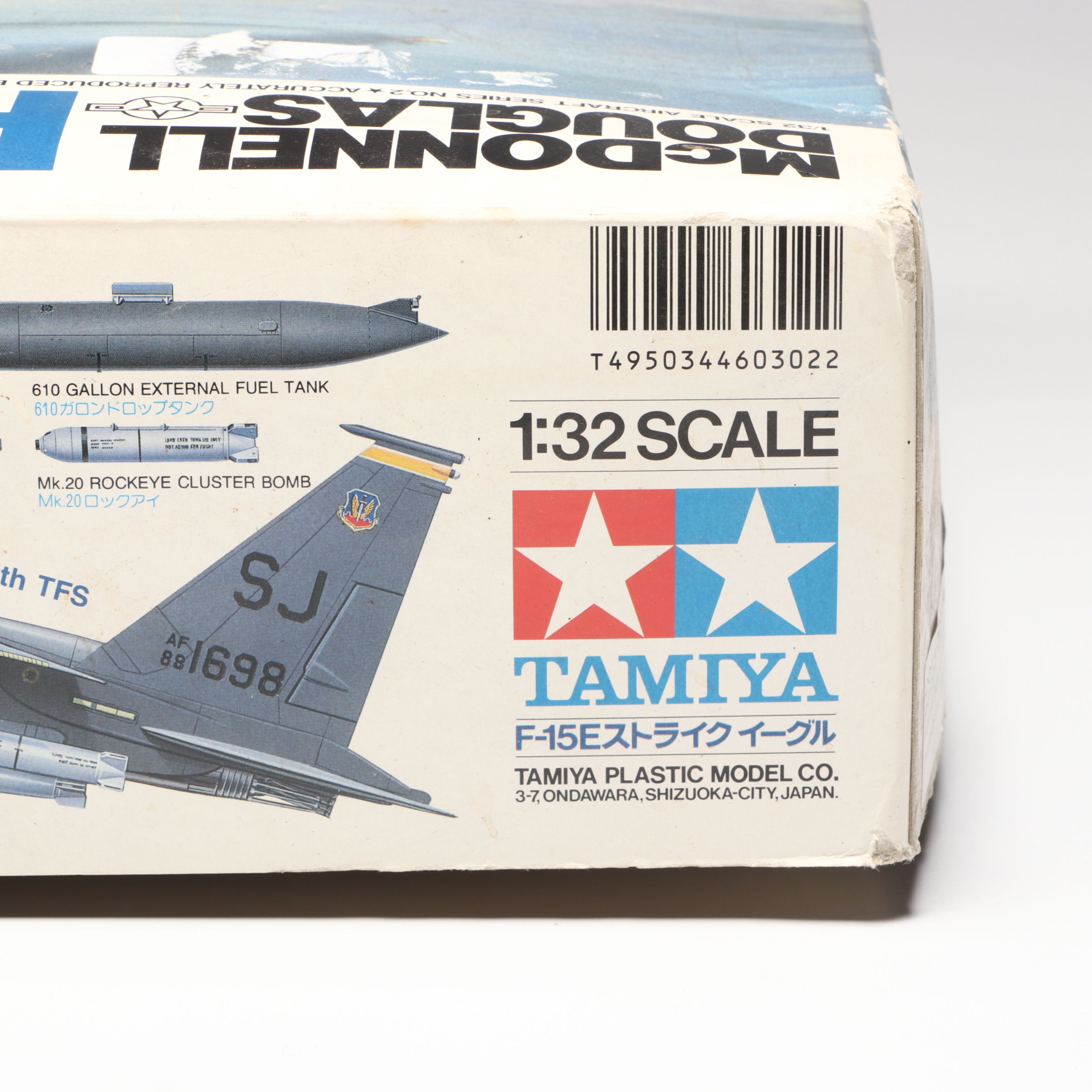 Tamiya McDonnell Douglas F-15E Strike Eagle 1:32 Scale Model Plane