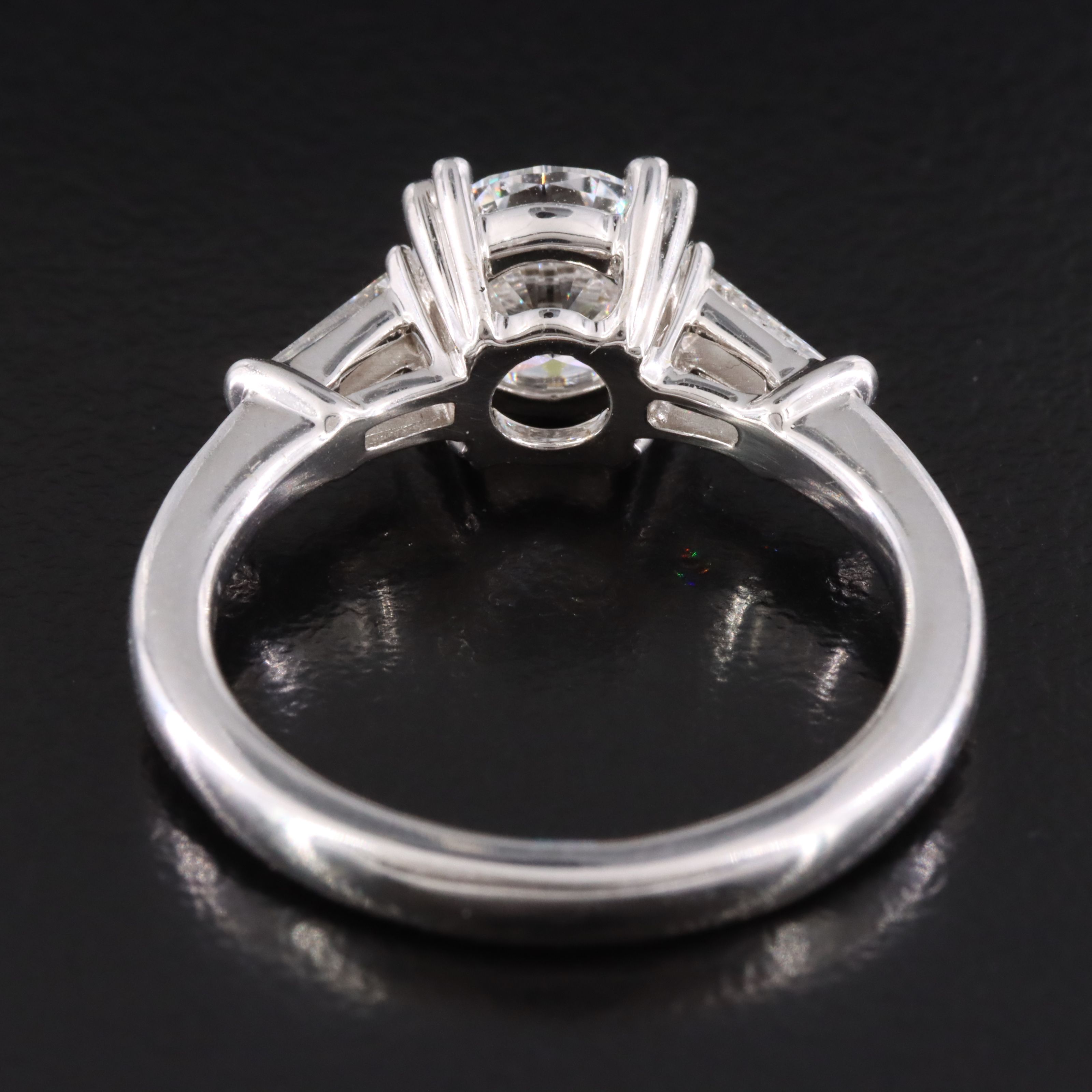 14K 1.75 CTW Lab Grown Diamond Ring with Online IGI Report