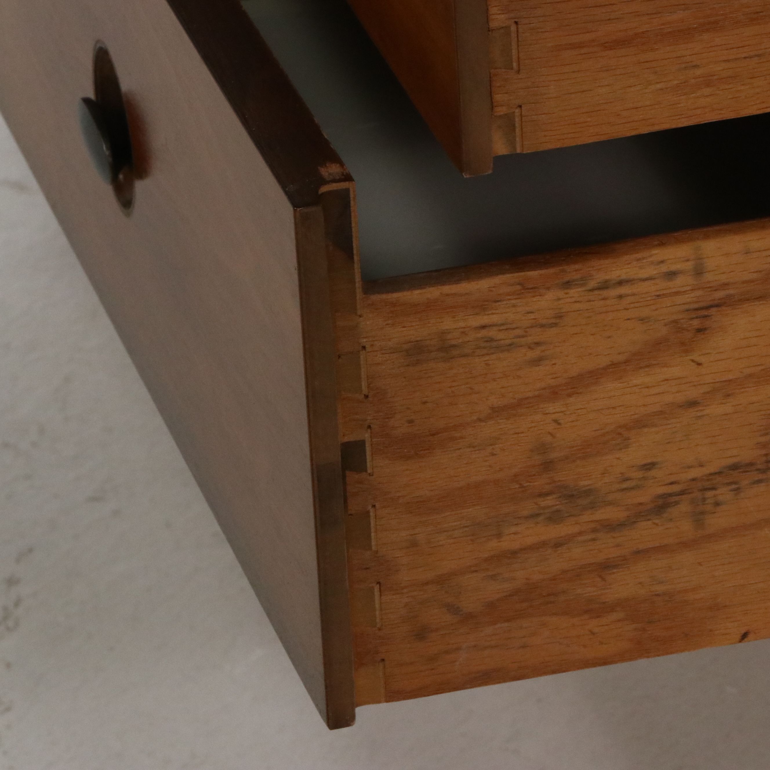 Bassett Furniture Mid Century Modern Walnut Dresser