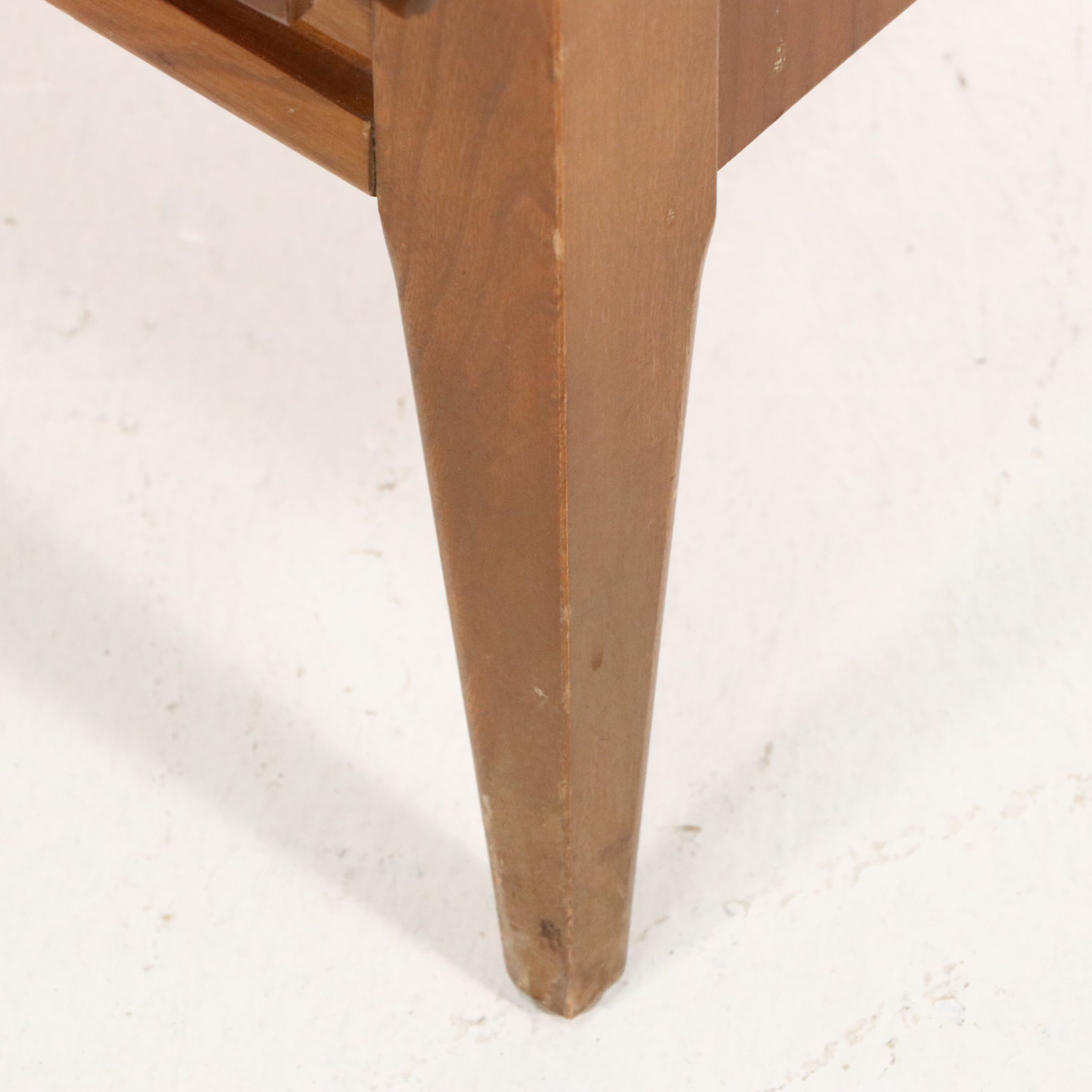 Bassett Furniture Mid Century Modern Walnut Dresser