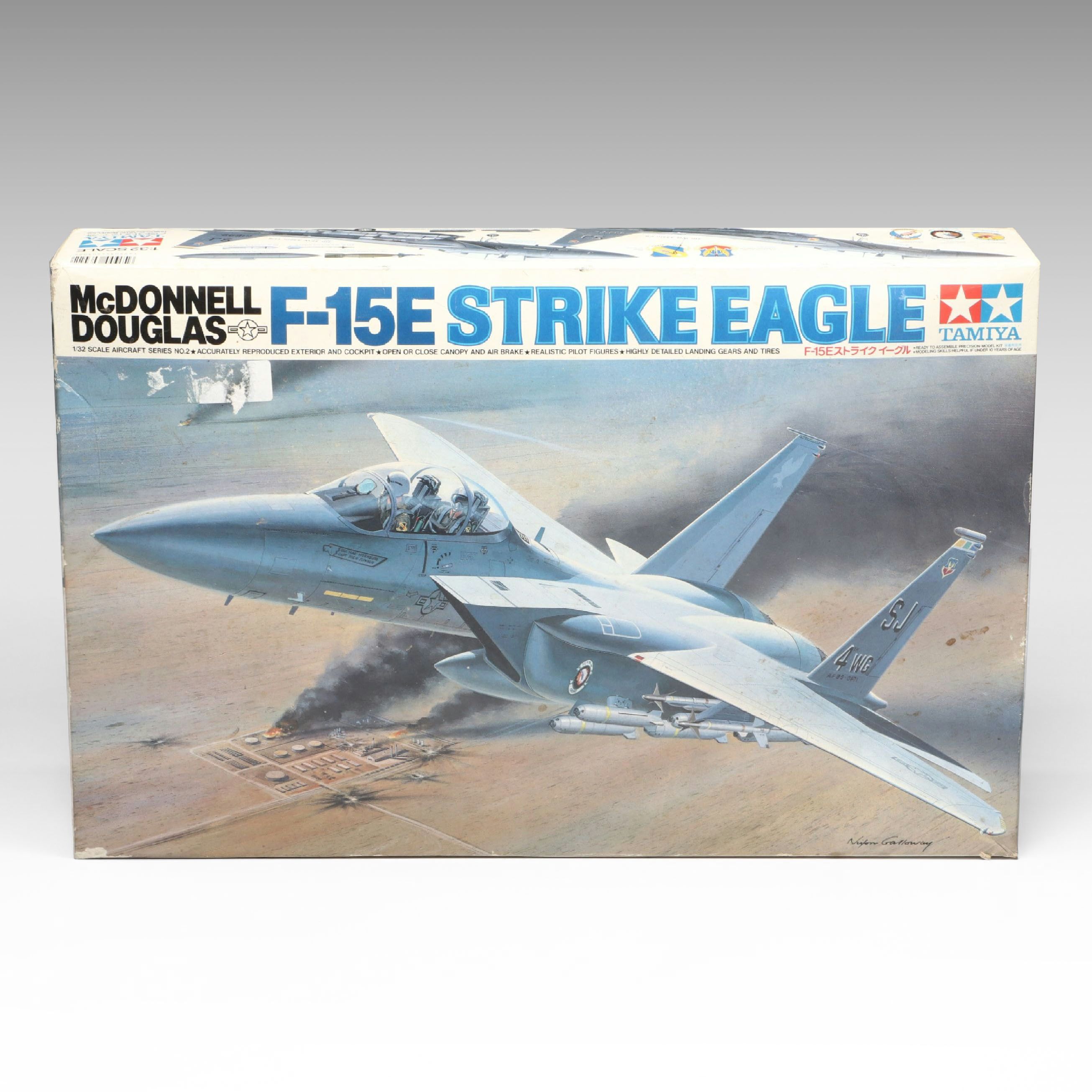 Tamiya McDonnell Douglas F-15E Strike Eagle 1:32 Scale Model Plane