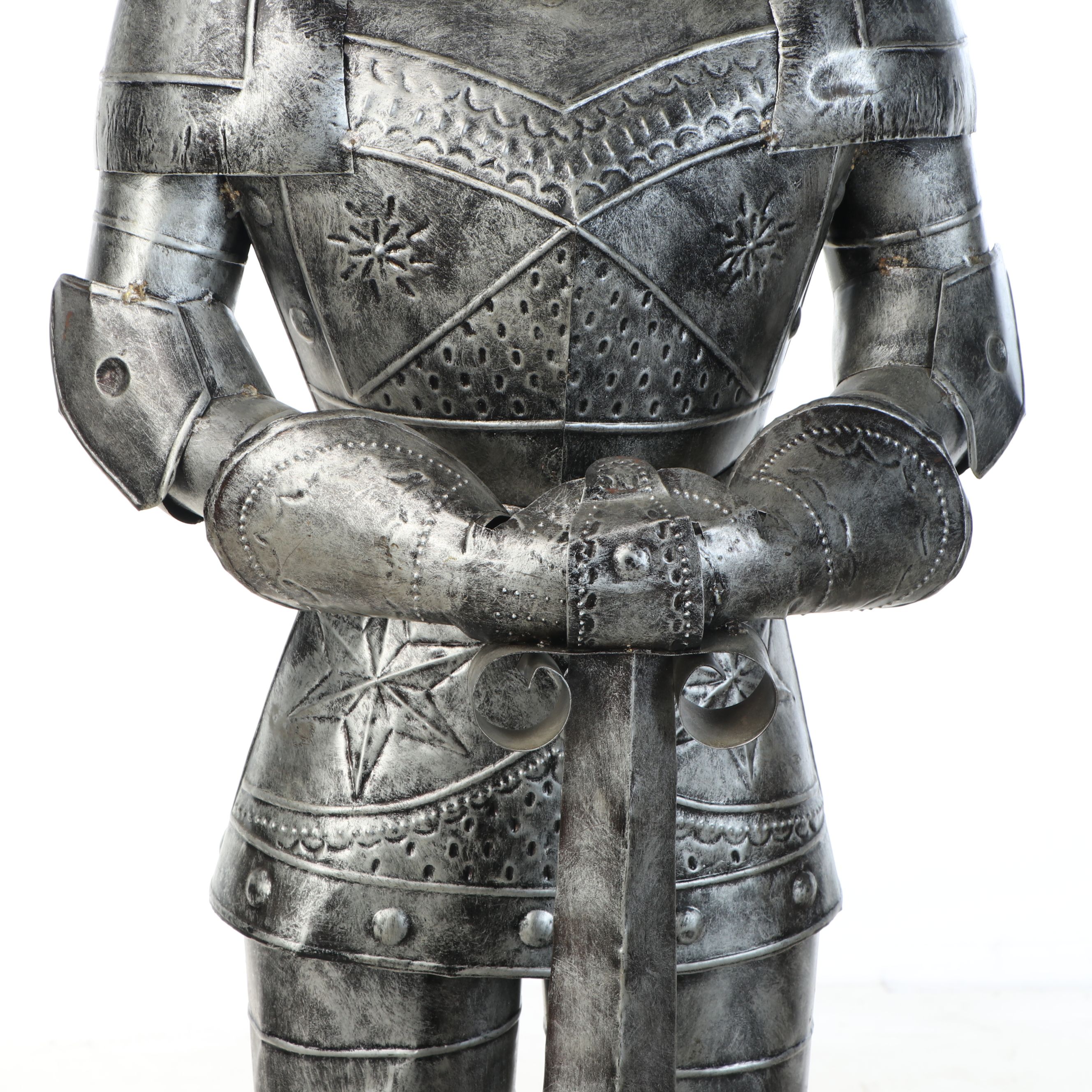 Sheet Metal Knight's Armor Statue