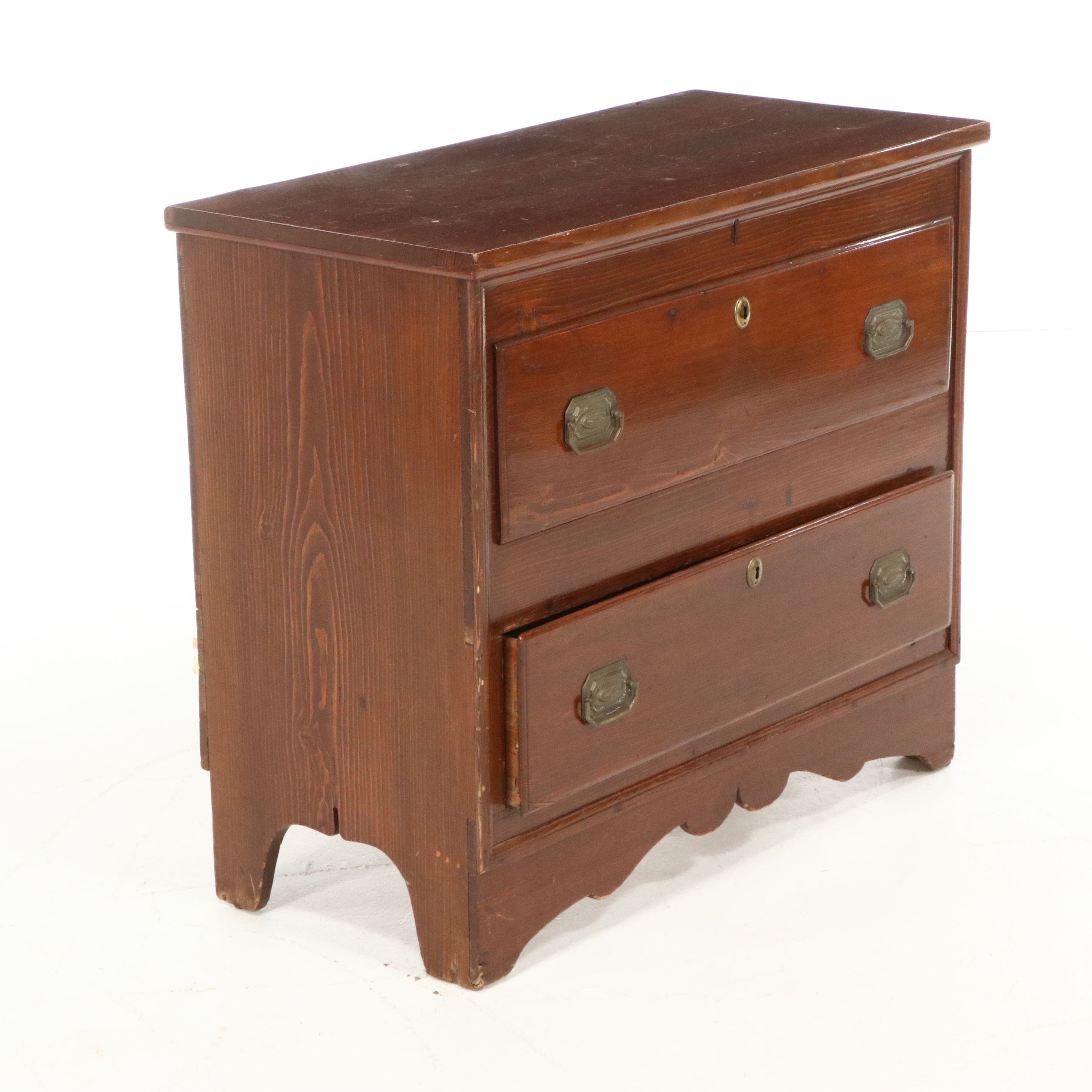 American Federal Painted Pine Mule Chest, Early 19th Century