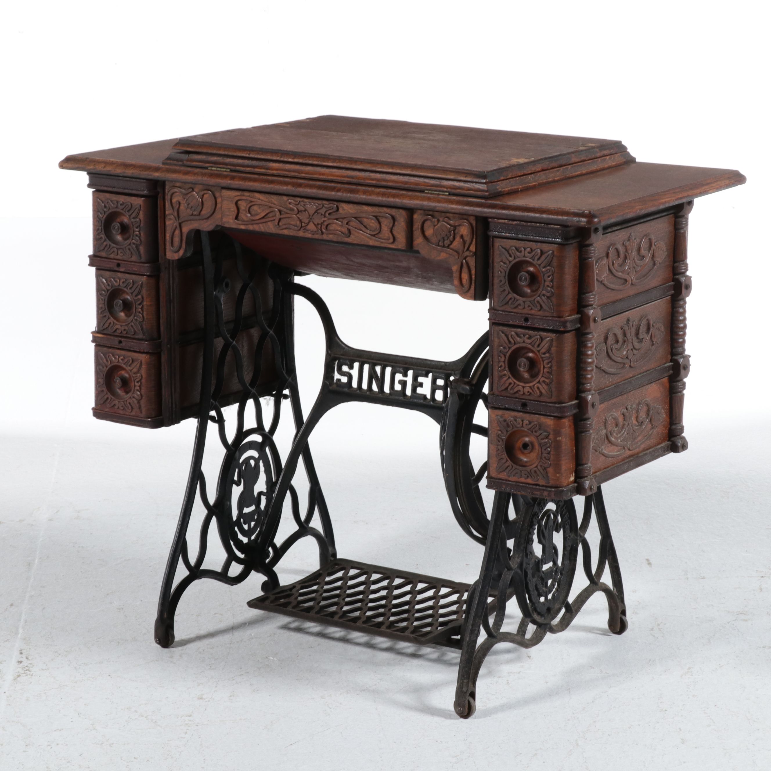 Singer Sewing Machine Model 27 with Treadle and Oak Cabinet, 1903