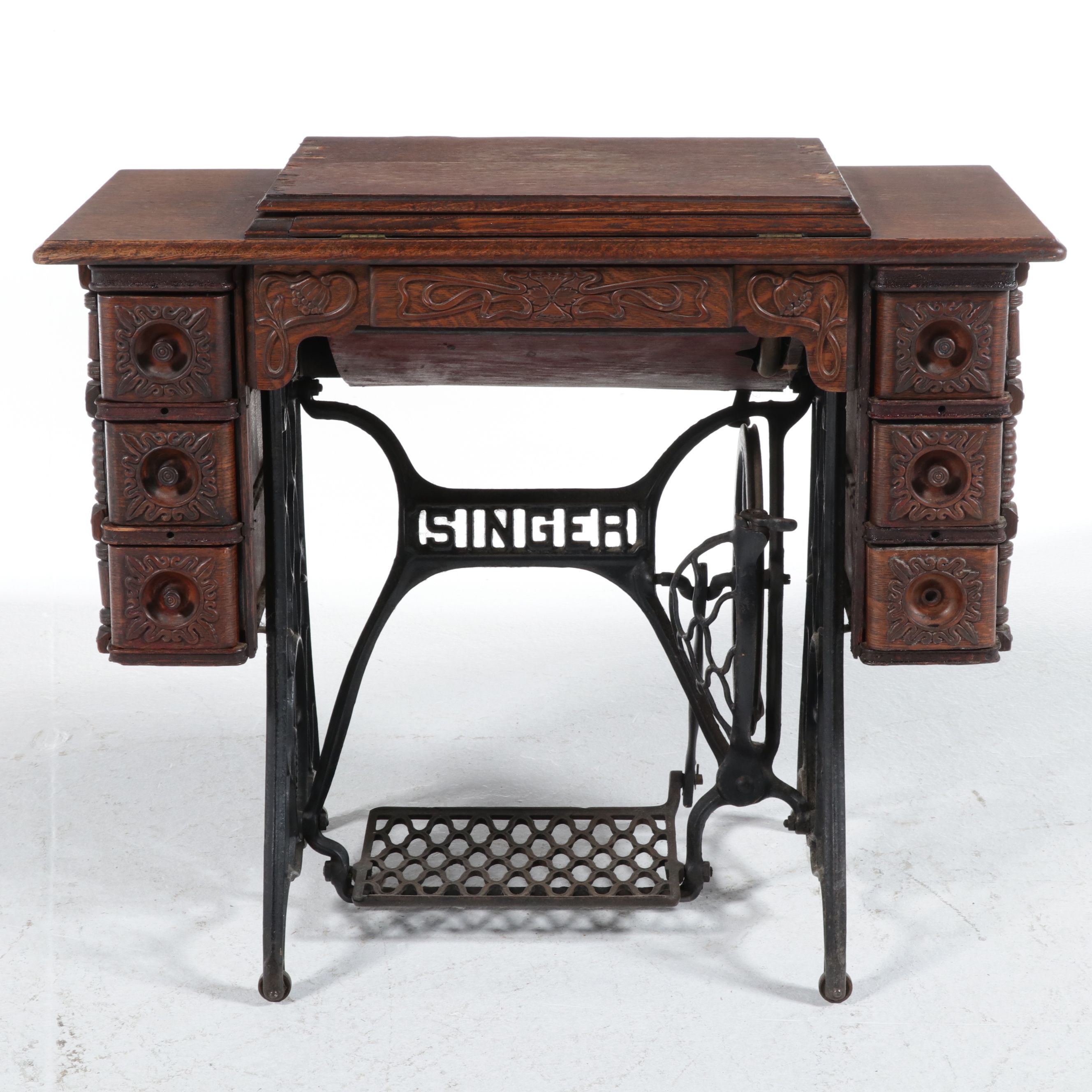 Singer Sewing Machine Model 27 with Treadle and Oak Cabinet, 1903