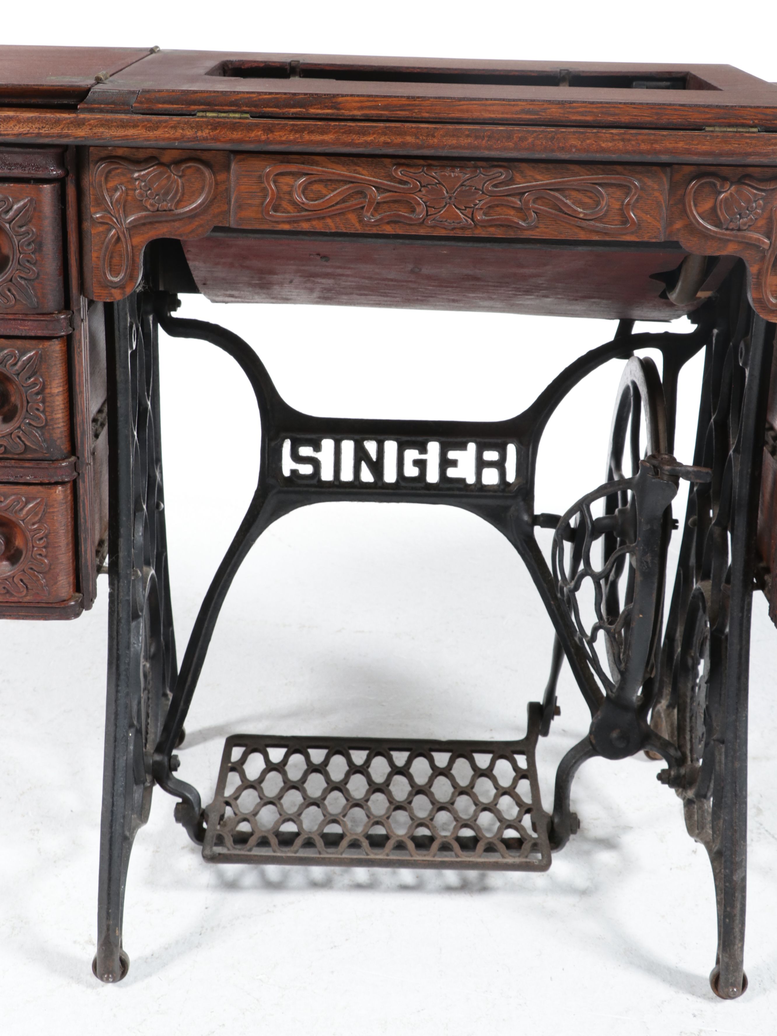 Singer Sewing Machine Model 27 with Treadle and Oak Cabinet, 1903