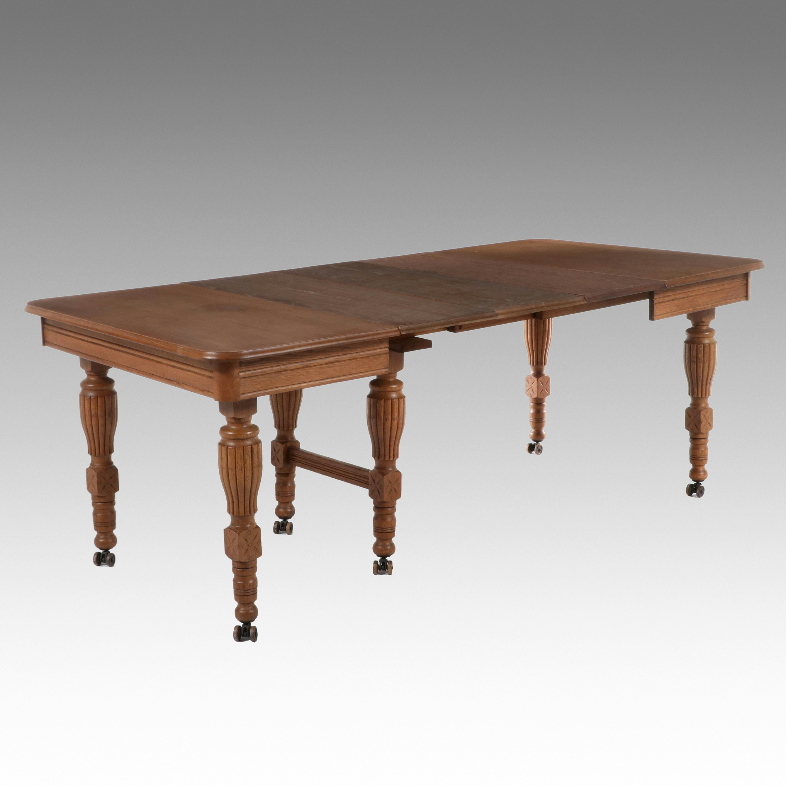 Victorian Eastlake Oak Expanding Dining Table with Center Support