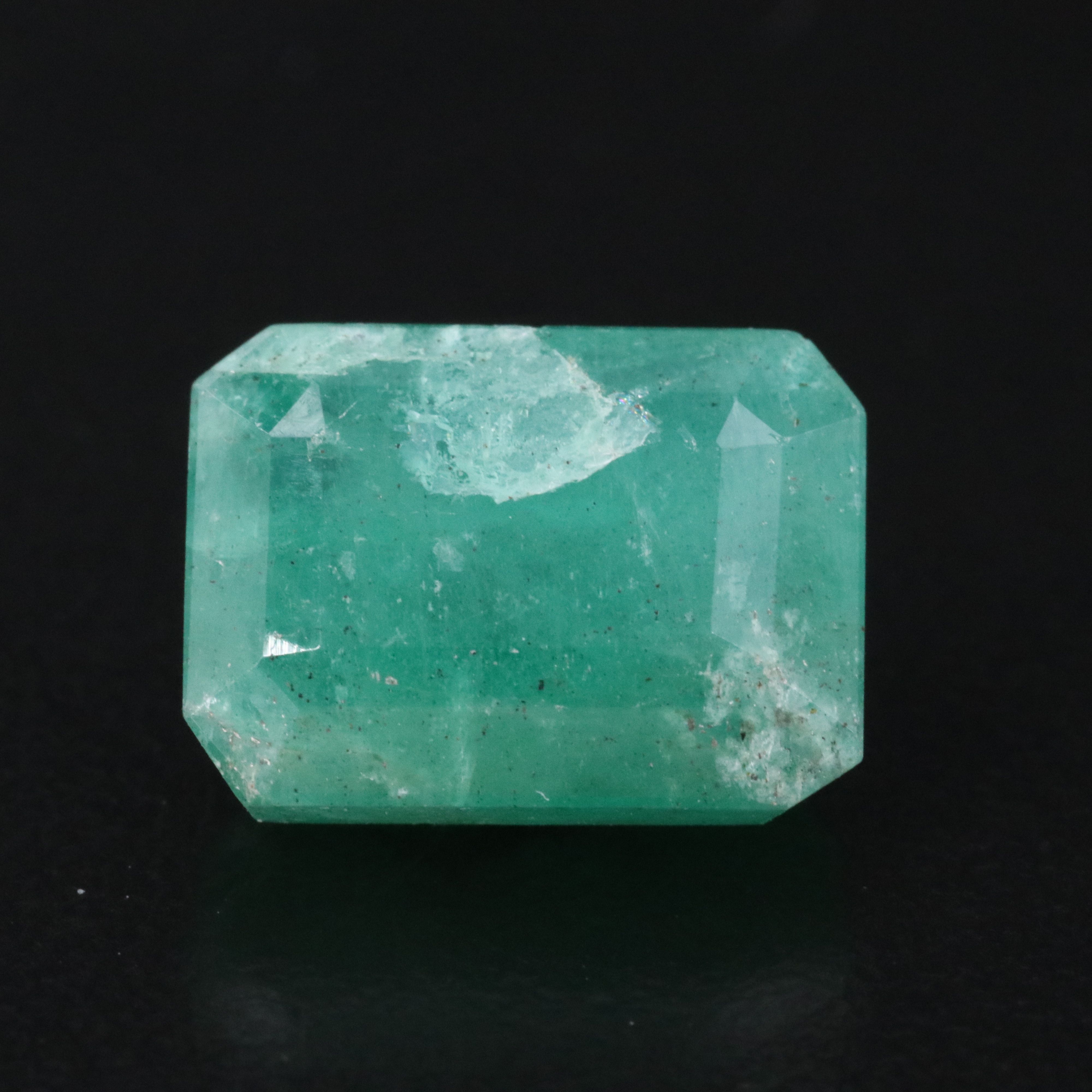 Loose 7.08 CT Emerald