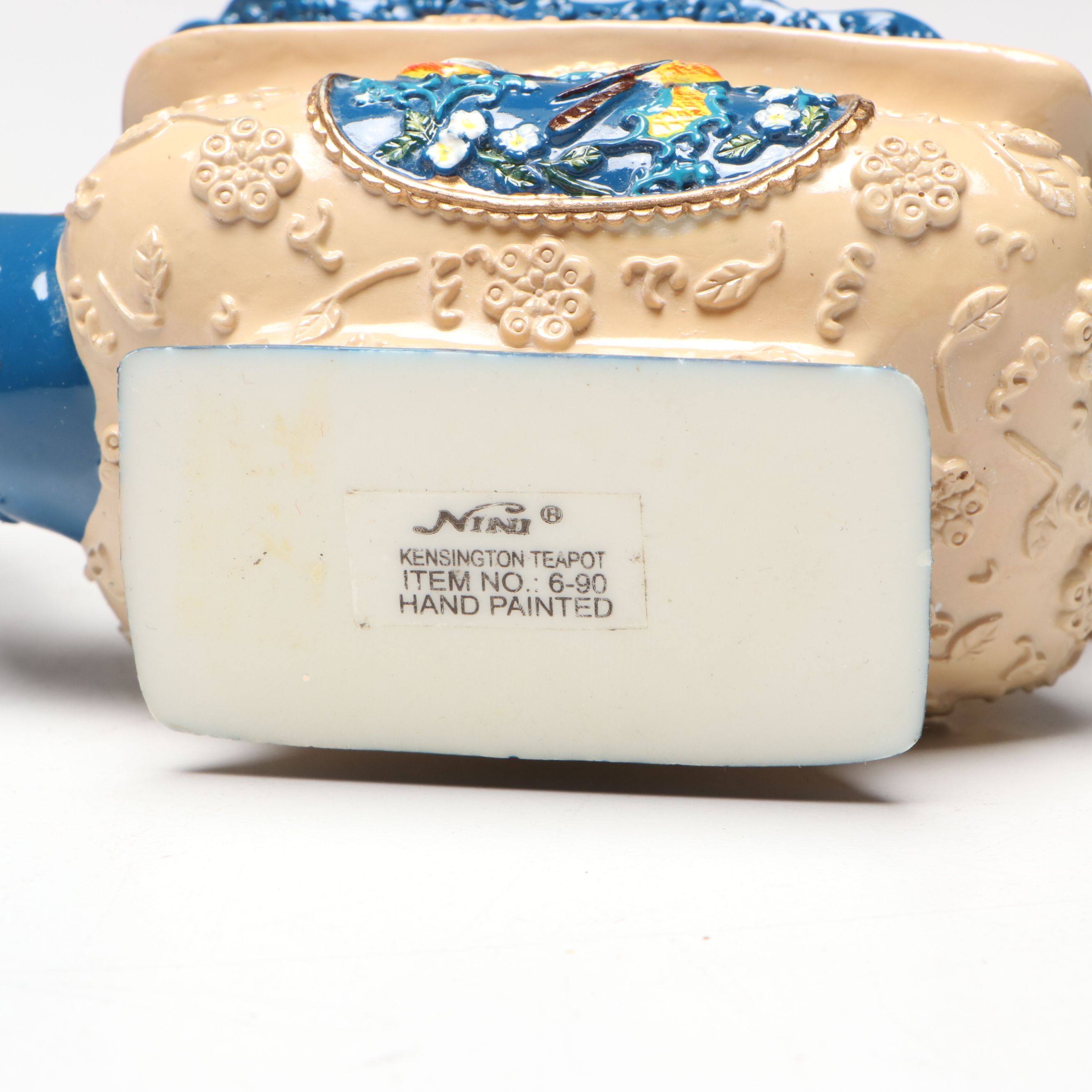 Nini "Kensington Teapot" and More Christmas Ornaments