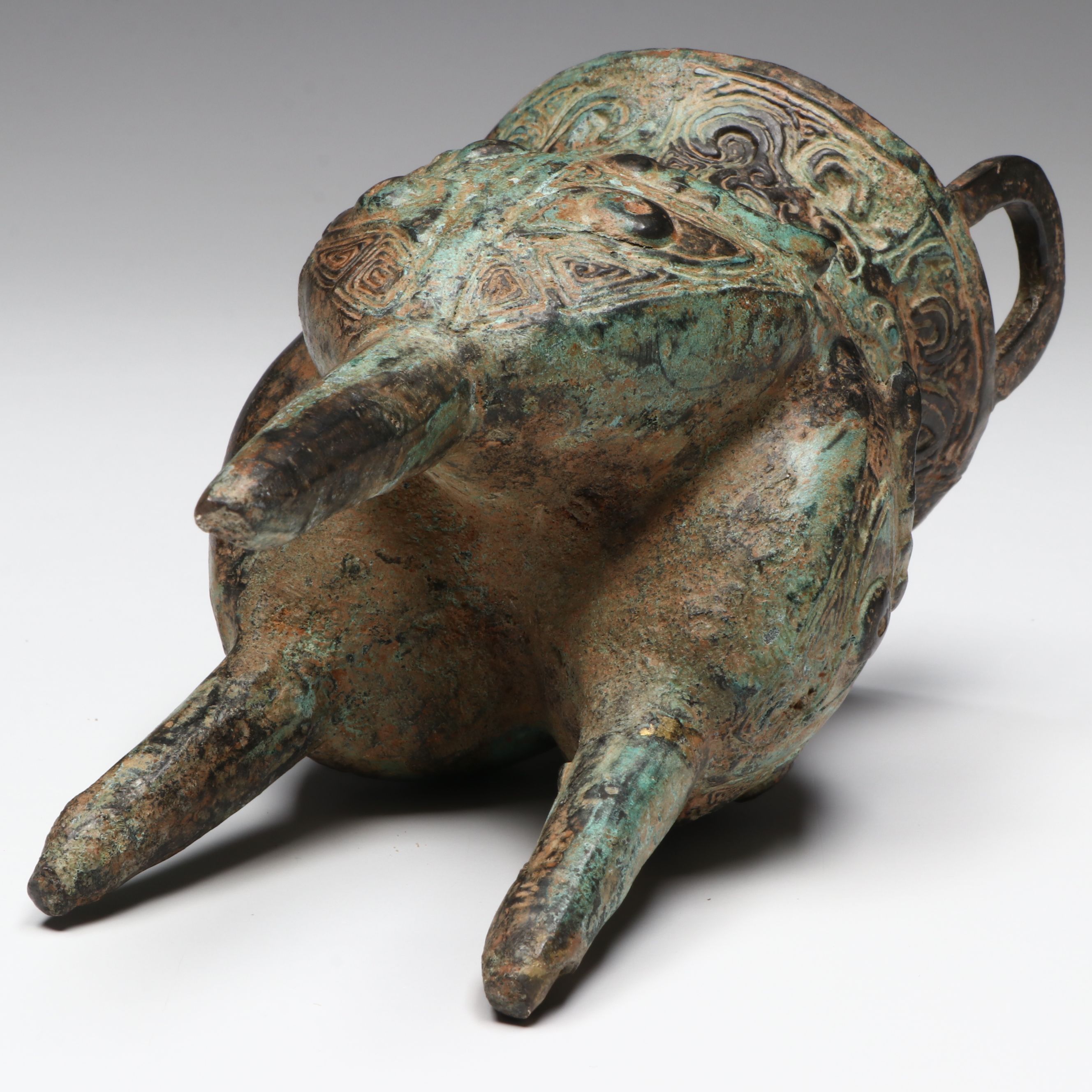 Chinese Archaic Style Bronze Ritual Tripod Li