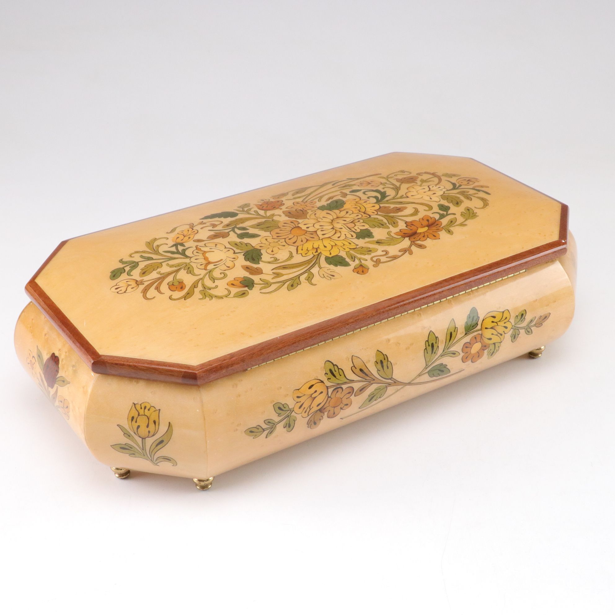 Musical Jewelry Boxes Playing "The Wind Beneath My Wings" and More