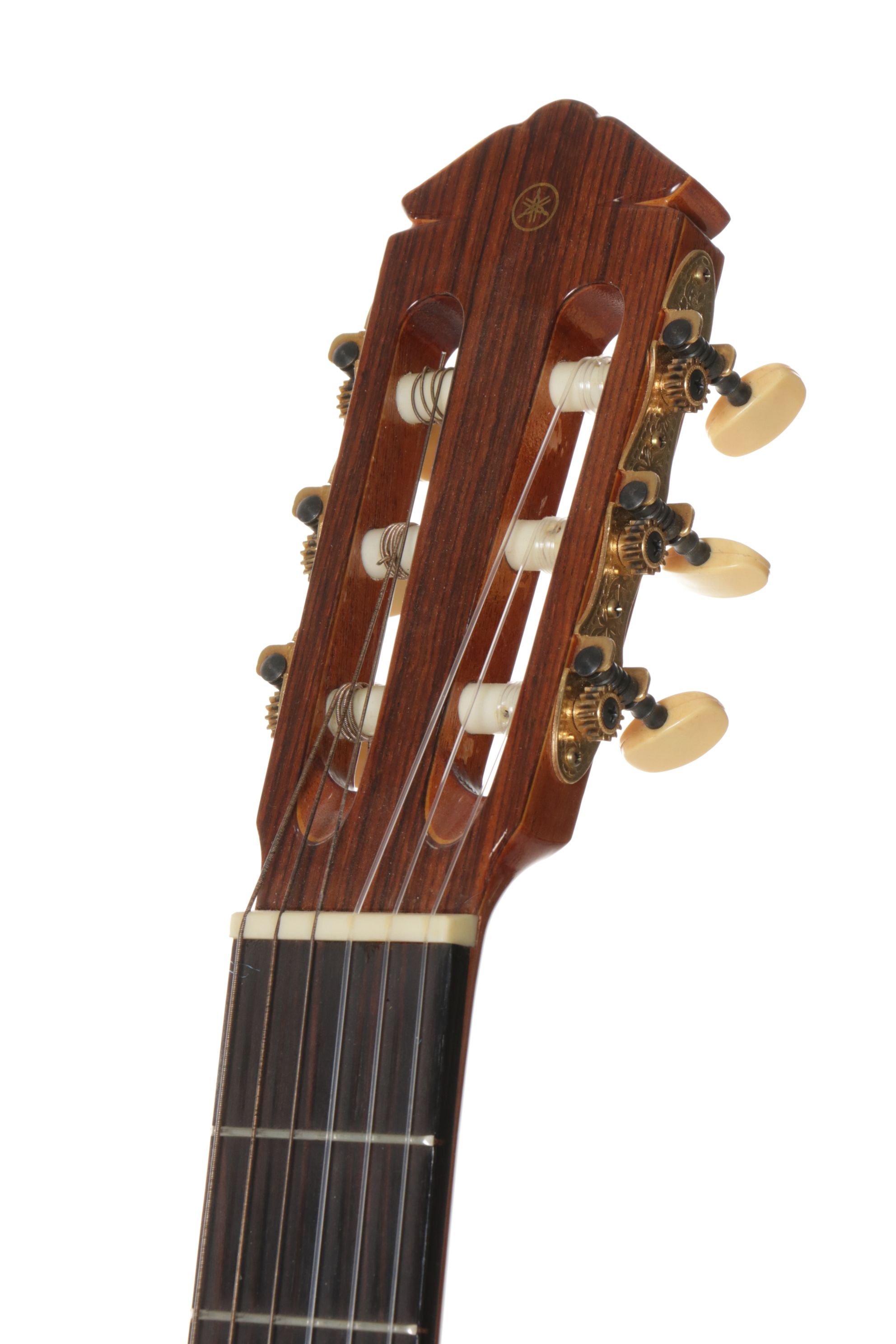 Yamaha Rosewood and Spruce Classical Acoustic Guitar with Hard Case