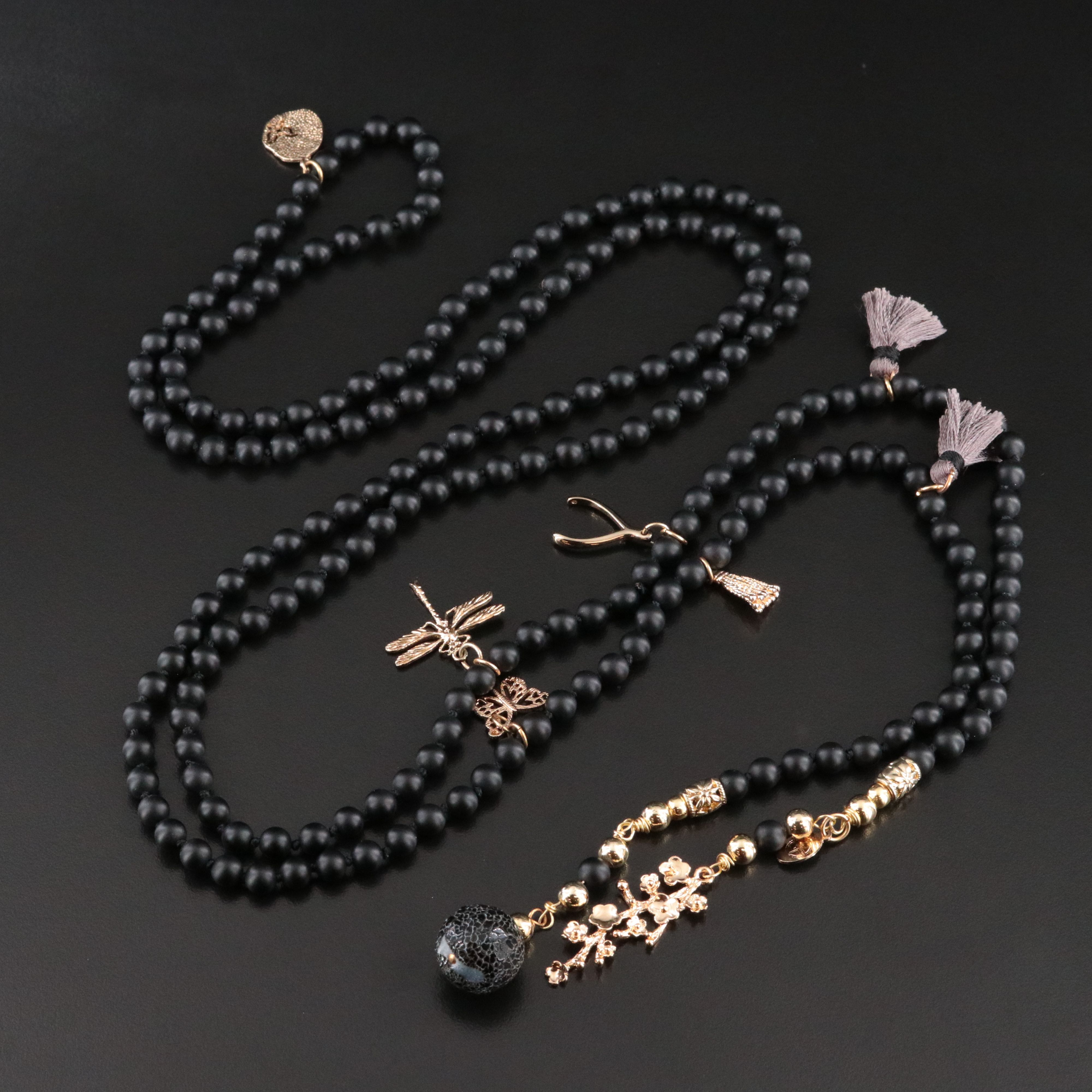Sautoir Agate and Black Onyx Necklace with Charm Stations