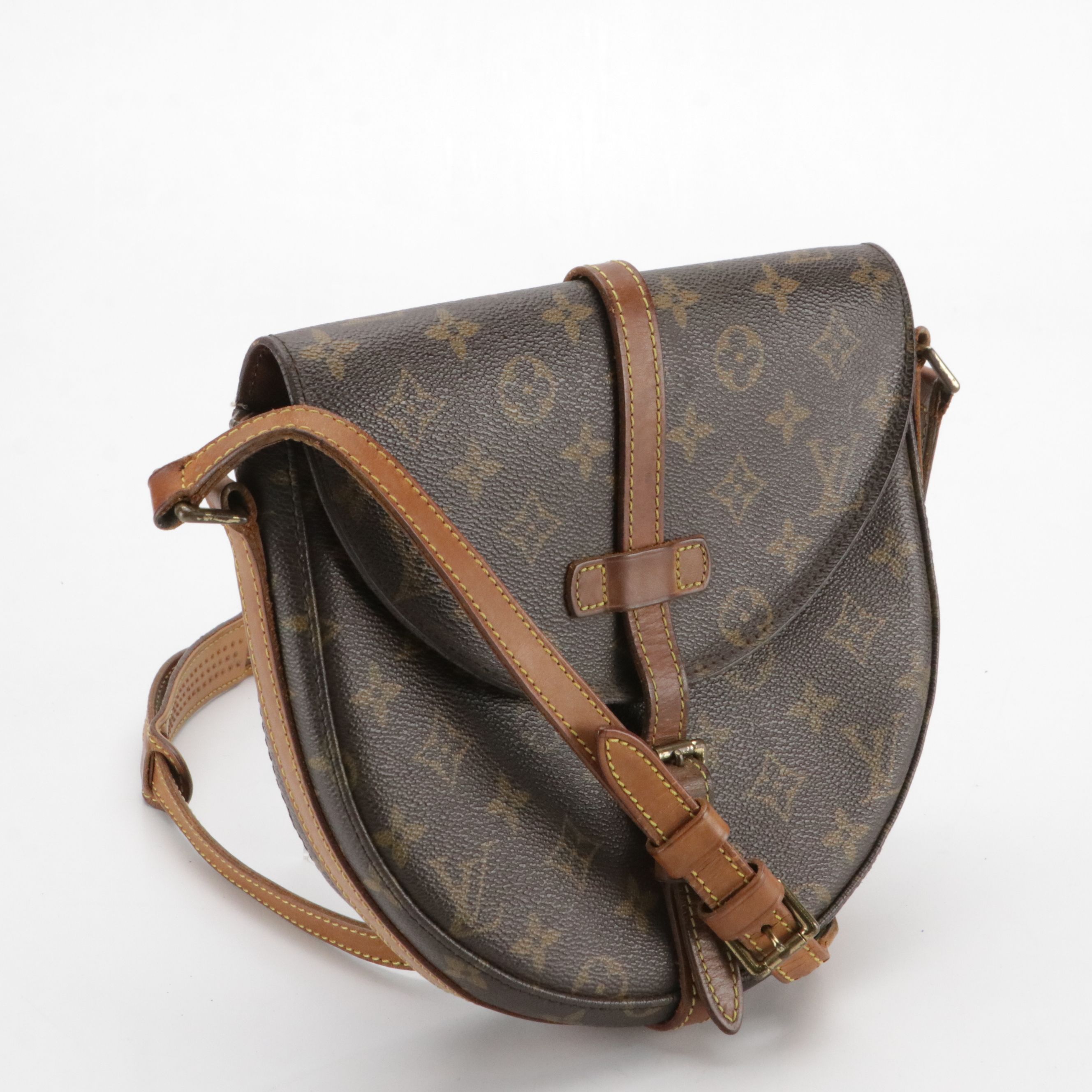 Louis Vuitton Chantilly MM Bag in Monogram Canvas and Vachetta Leather
