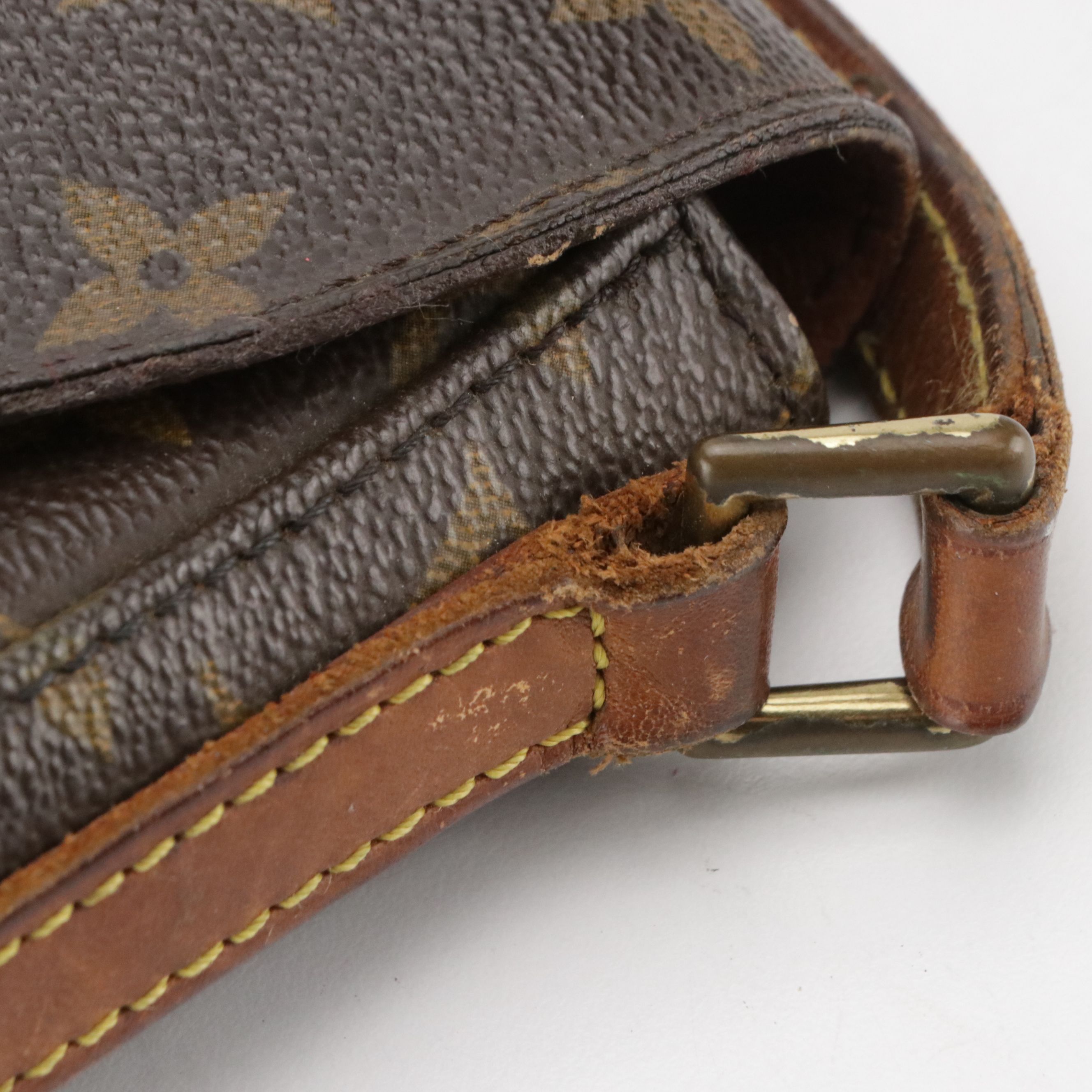 Louis Vuitton Chantilly MM Bag in Monogram Canvas and Vachetta Leather