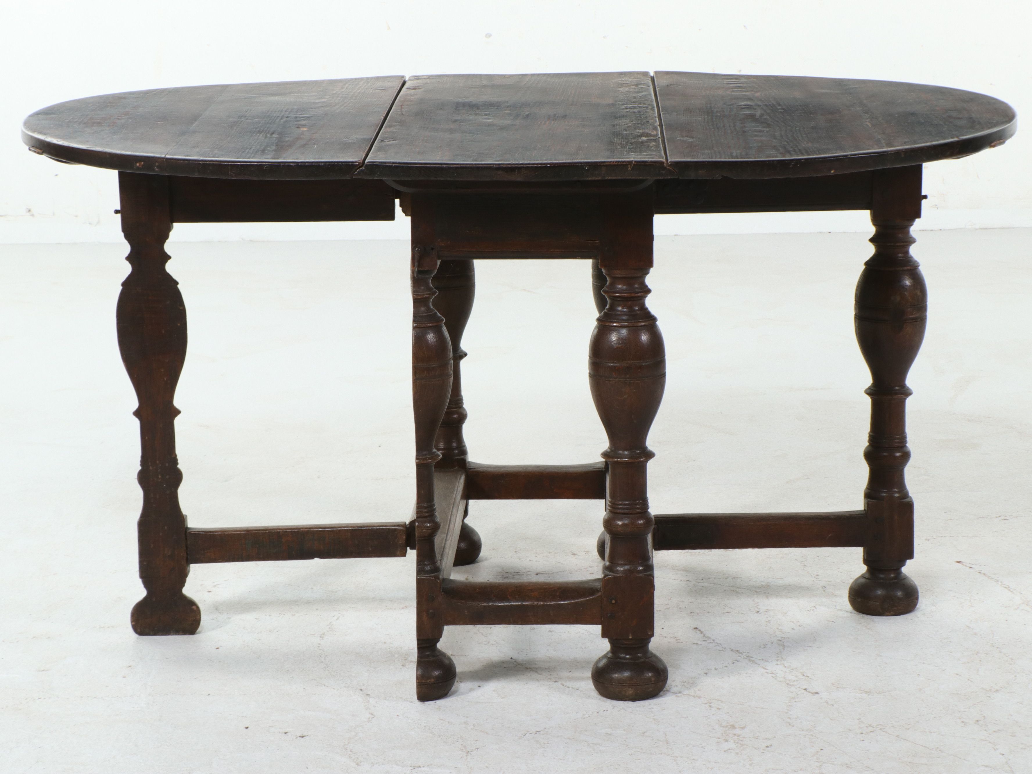 Antique Jacobean Oak Gate-Leg Drop-Leaf Table