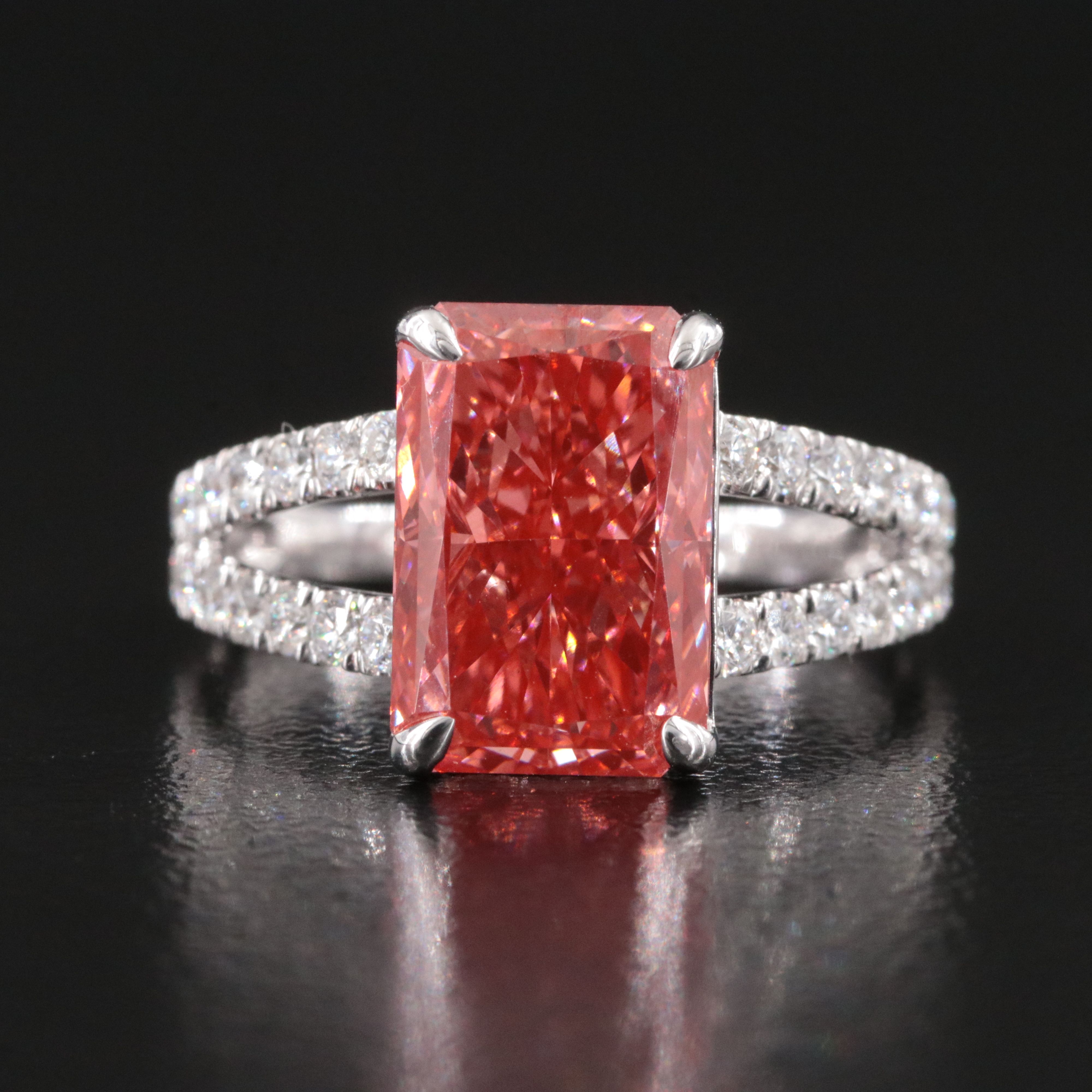14K 5.12 CTW Lab Grown Diamond Ring, Online IGI Report & Fancy Vivid Pink Center