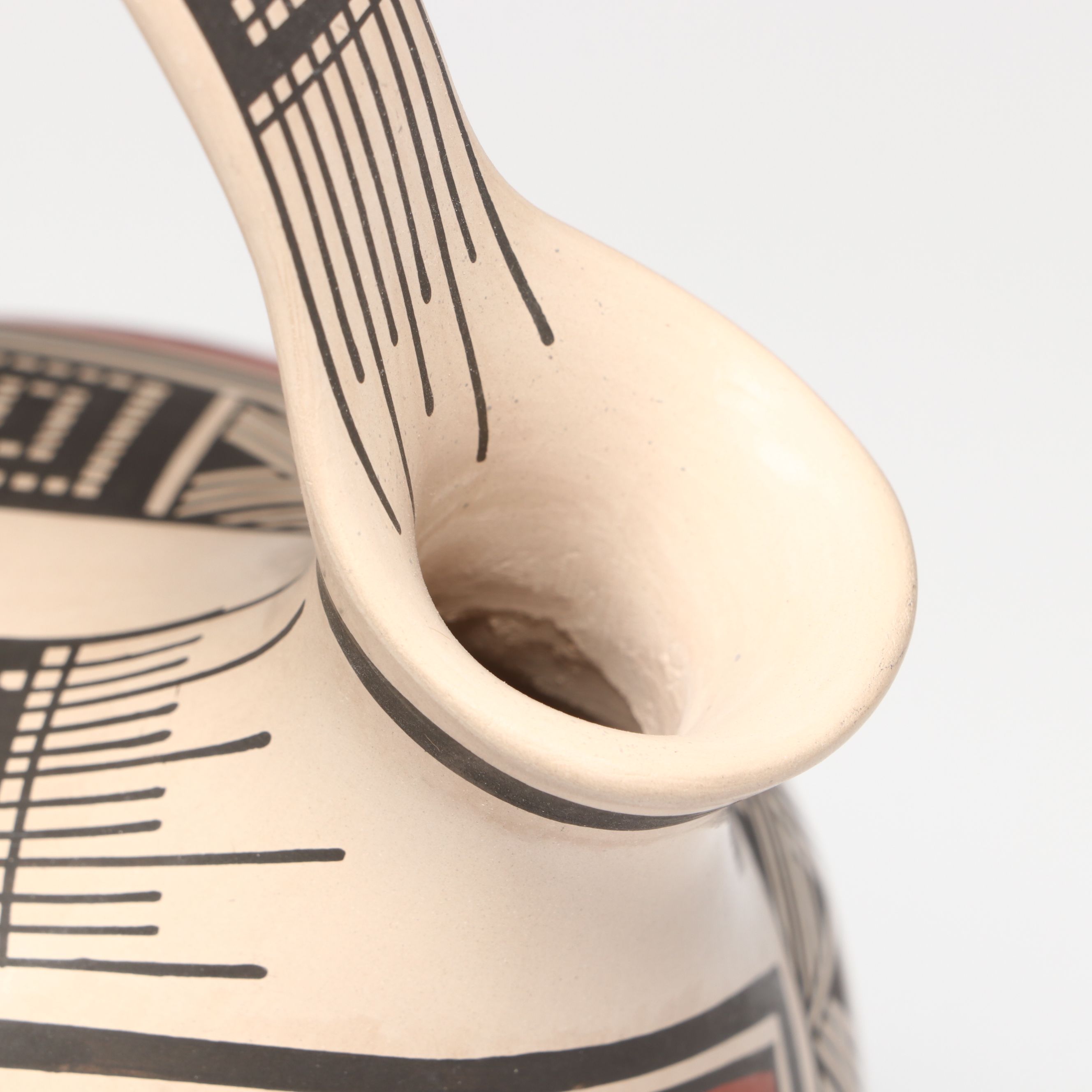 Mirna Hernandez Mata Ortiz Pottery Polychrome Wedding Vase