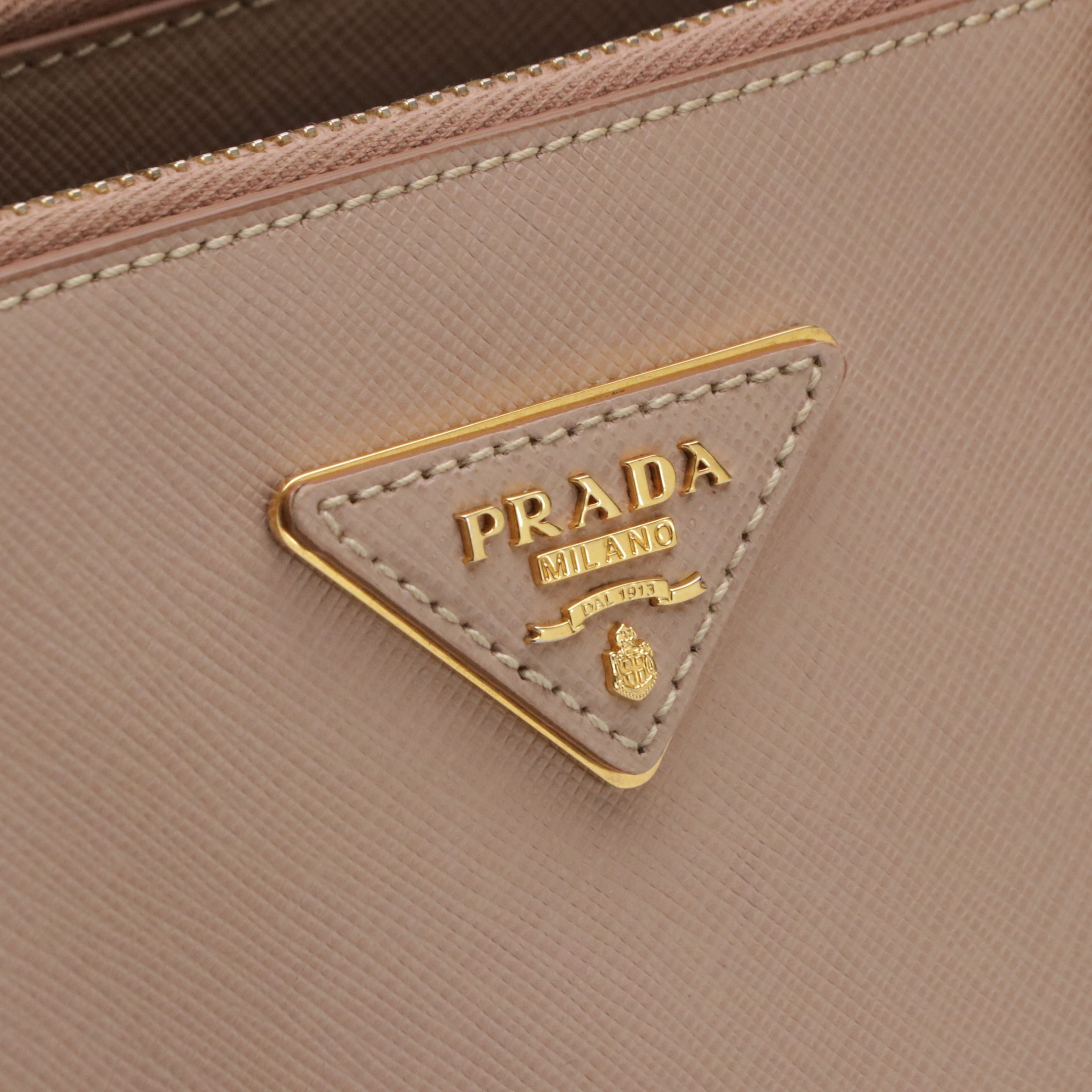 Prada Medium Double Zip Galleria Two-Way Tote Bag in Blush Pink Saffiano Leather