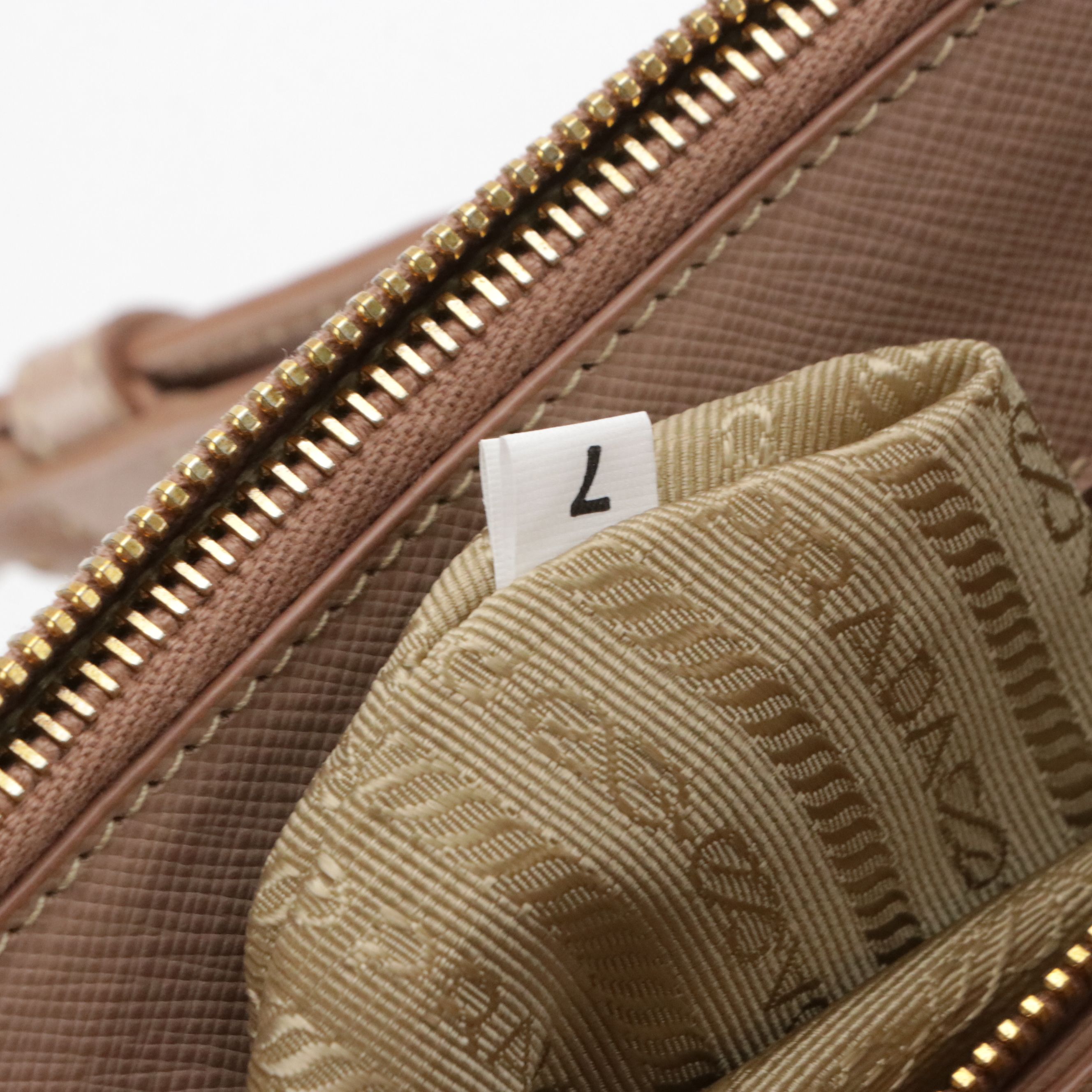 Prada Medium Double Zip Galleria Two-Way Tote Bag in Blush Pink Saffiano Leather