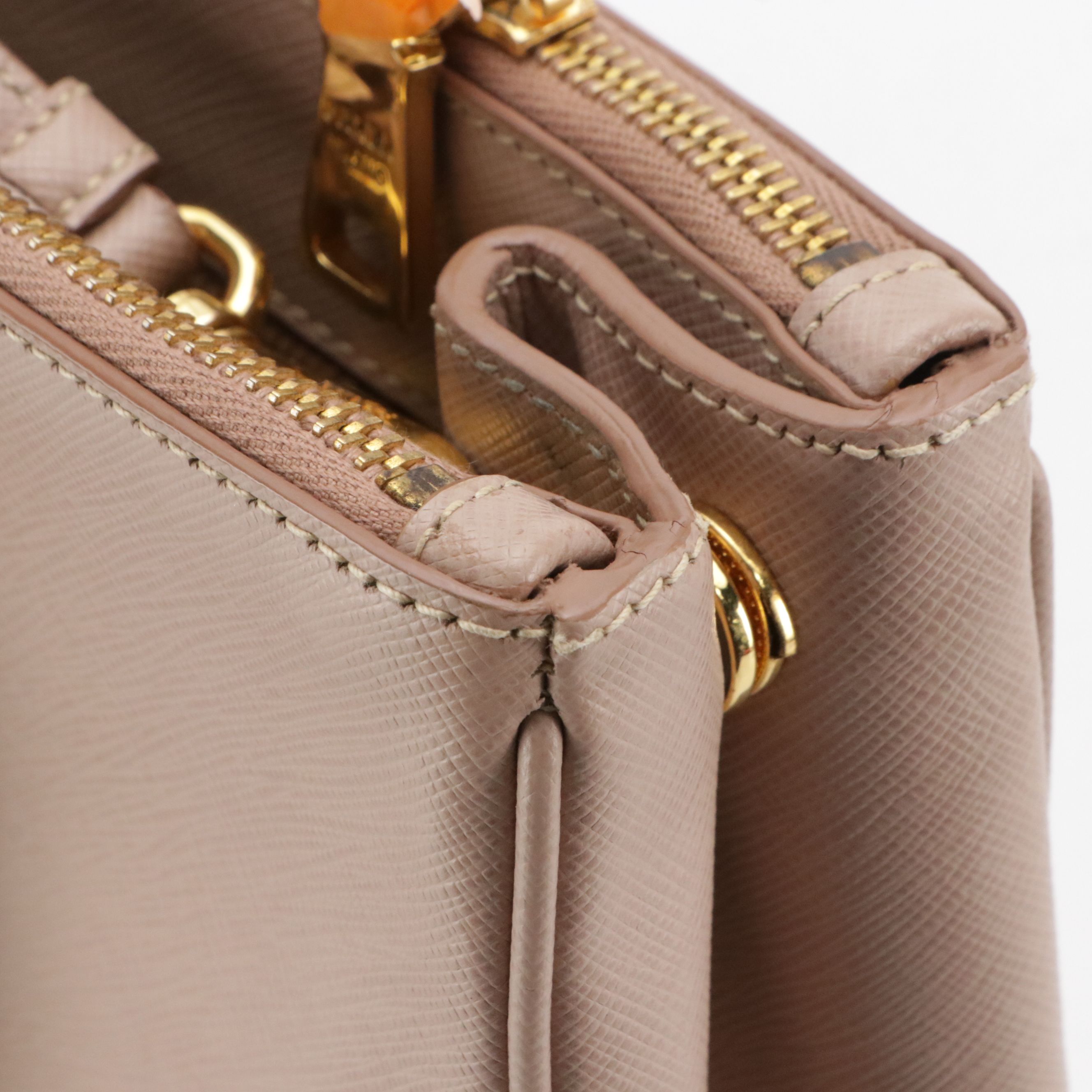 Prada Medium Double Zip Galleria Two-Way Tote Bag in Blush Pink Saffiano Leather