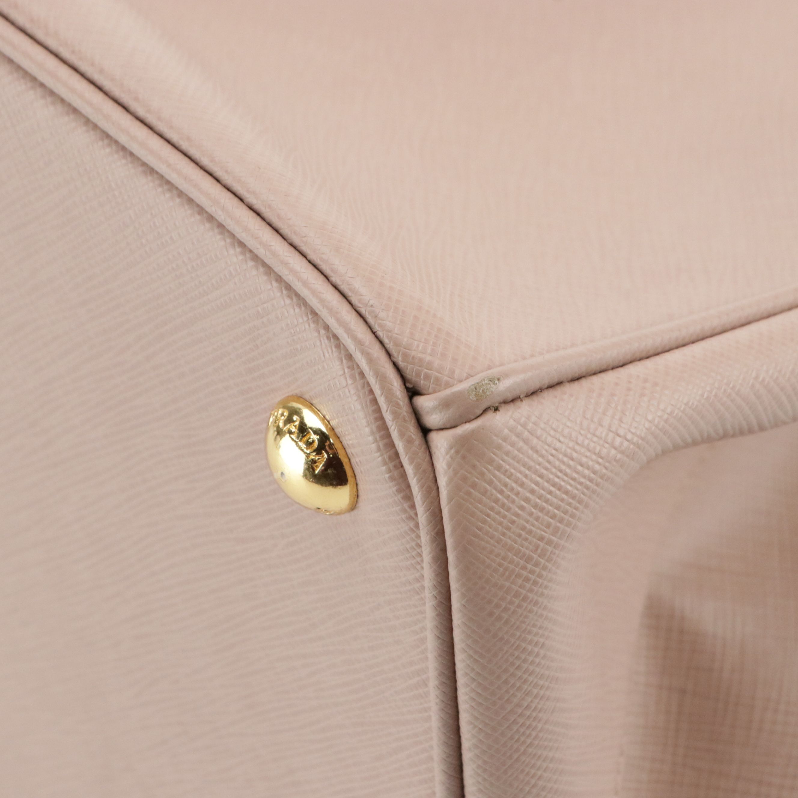 Prada Medium Double Zip Galleria Two-Way Tote Bag in Blush Pink Saffiano Leather