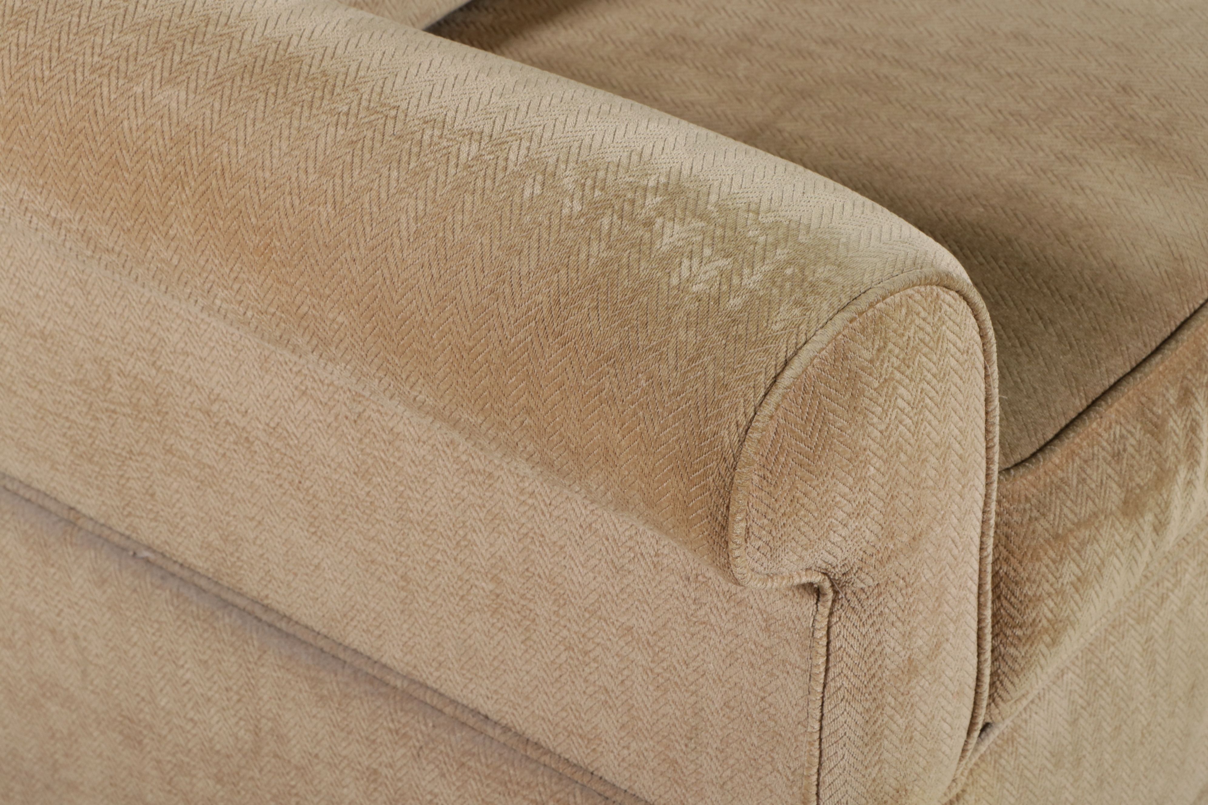 Broyhill Herringbone Pattern Upholstered Sofa