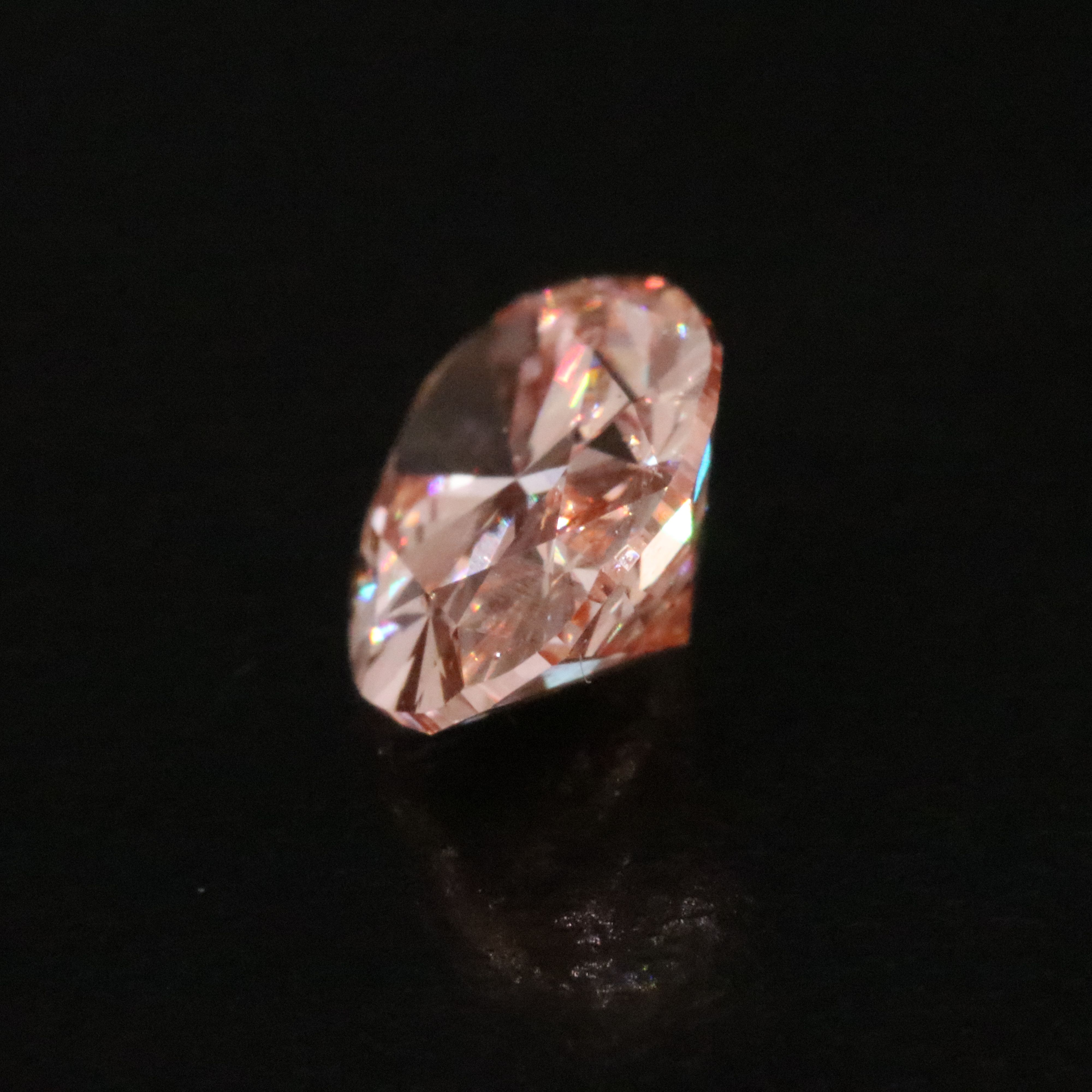 Loose 2.05 CT Lab Grown Diamond Fancy Vivid Orangy Pink Diamond with IGI Report