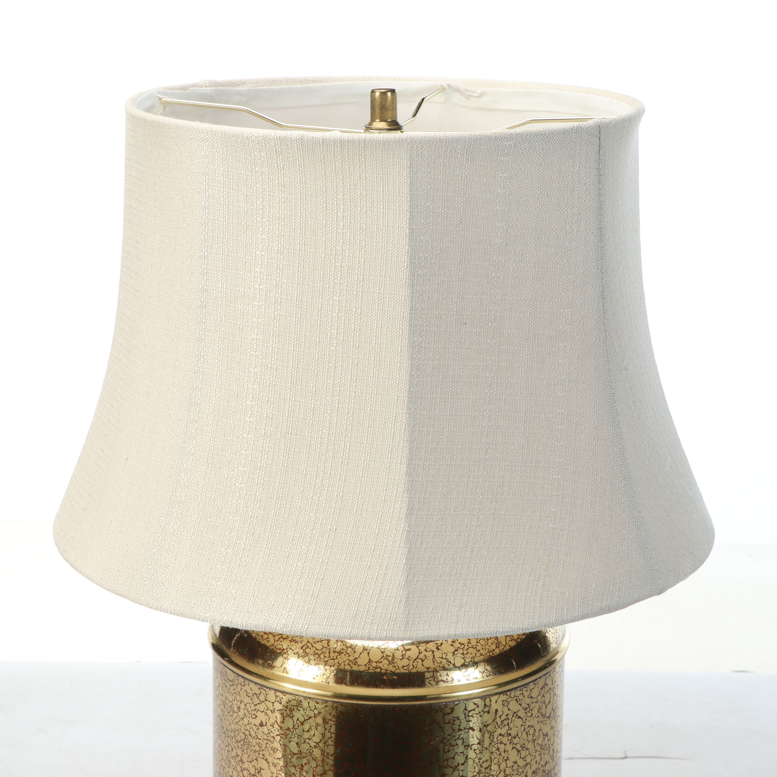 Chinese Brass Finish Tea Canister Table Lamp with Textured Bell Shade