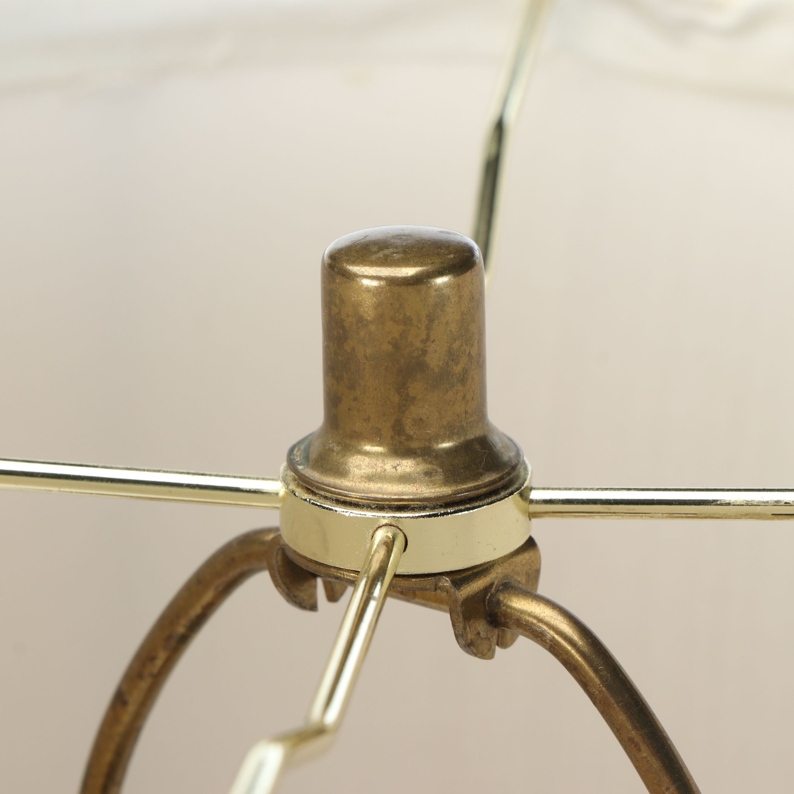 Chinese Brass Finish Tea Canister Table Lamp with Textured Bell Shade