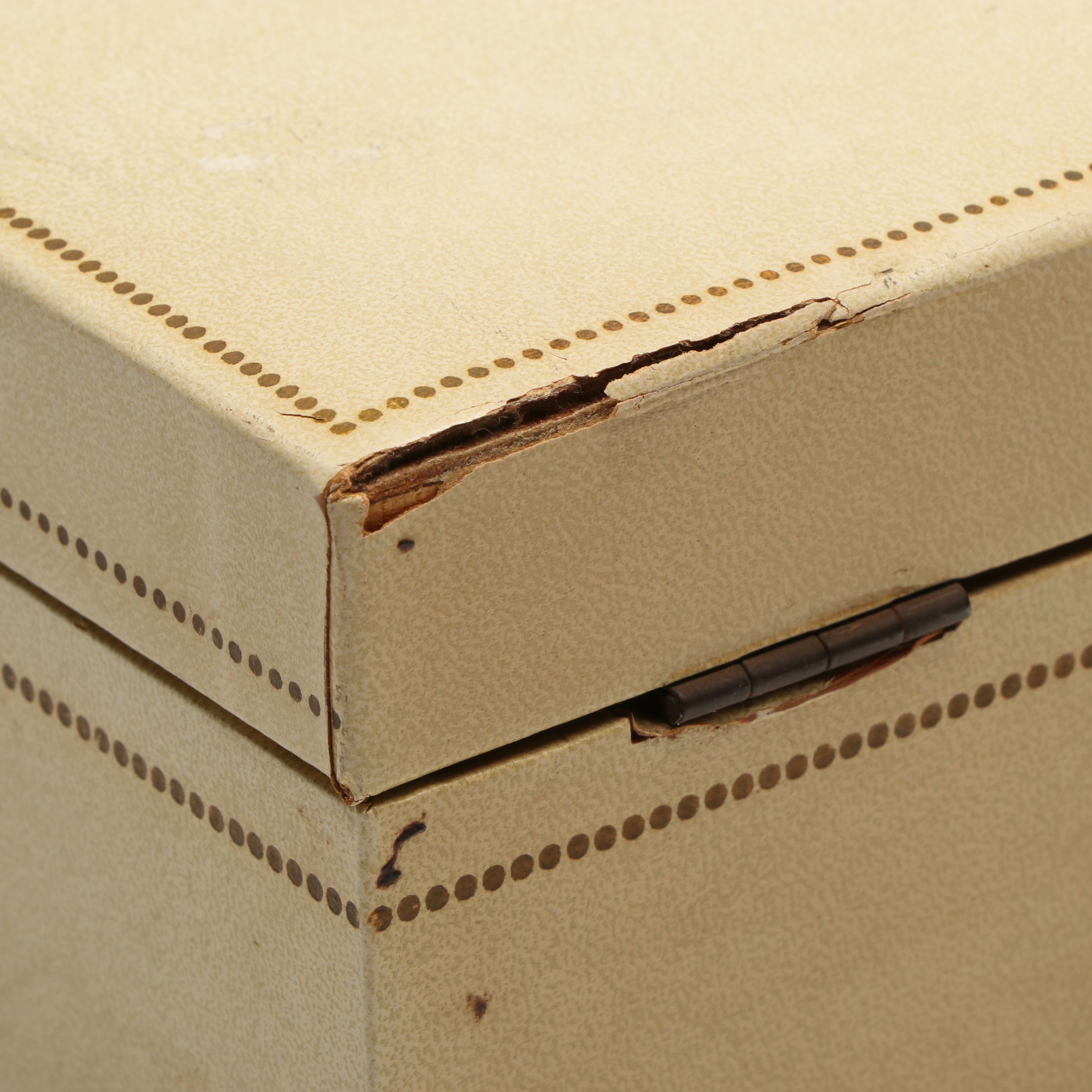 Mele and Other Fabric Lined Vintage Jewelry Box, Mid-20th Century