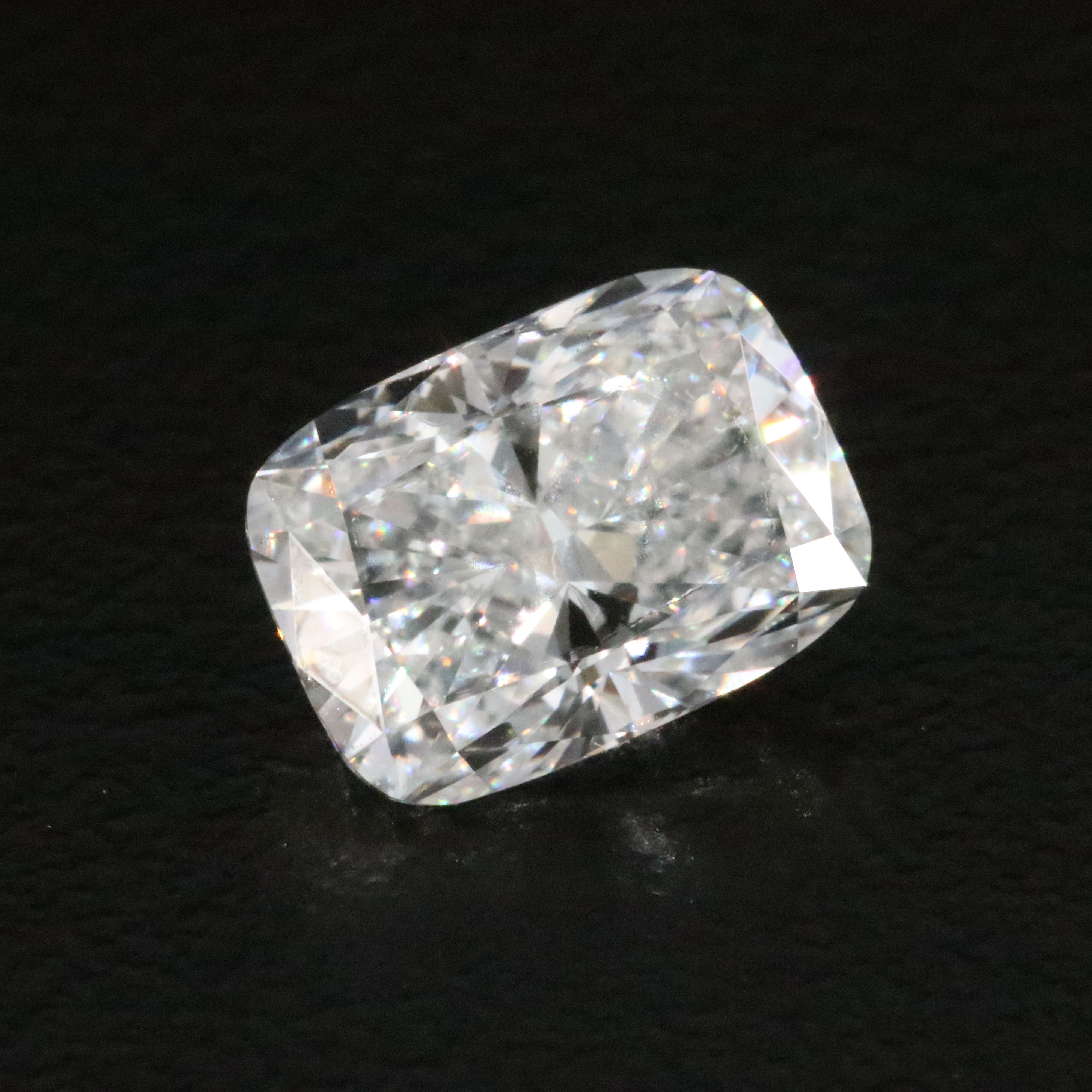 Loose 1.99 CT Lab Grown Diamond with IGI Report