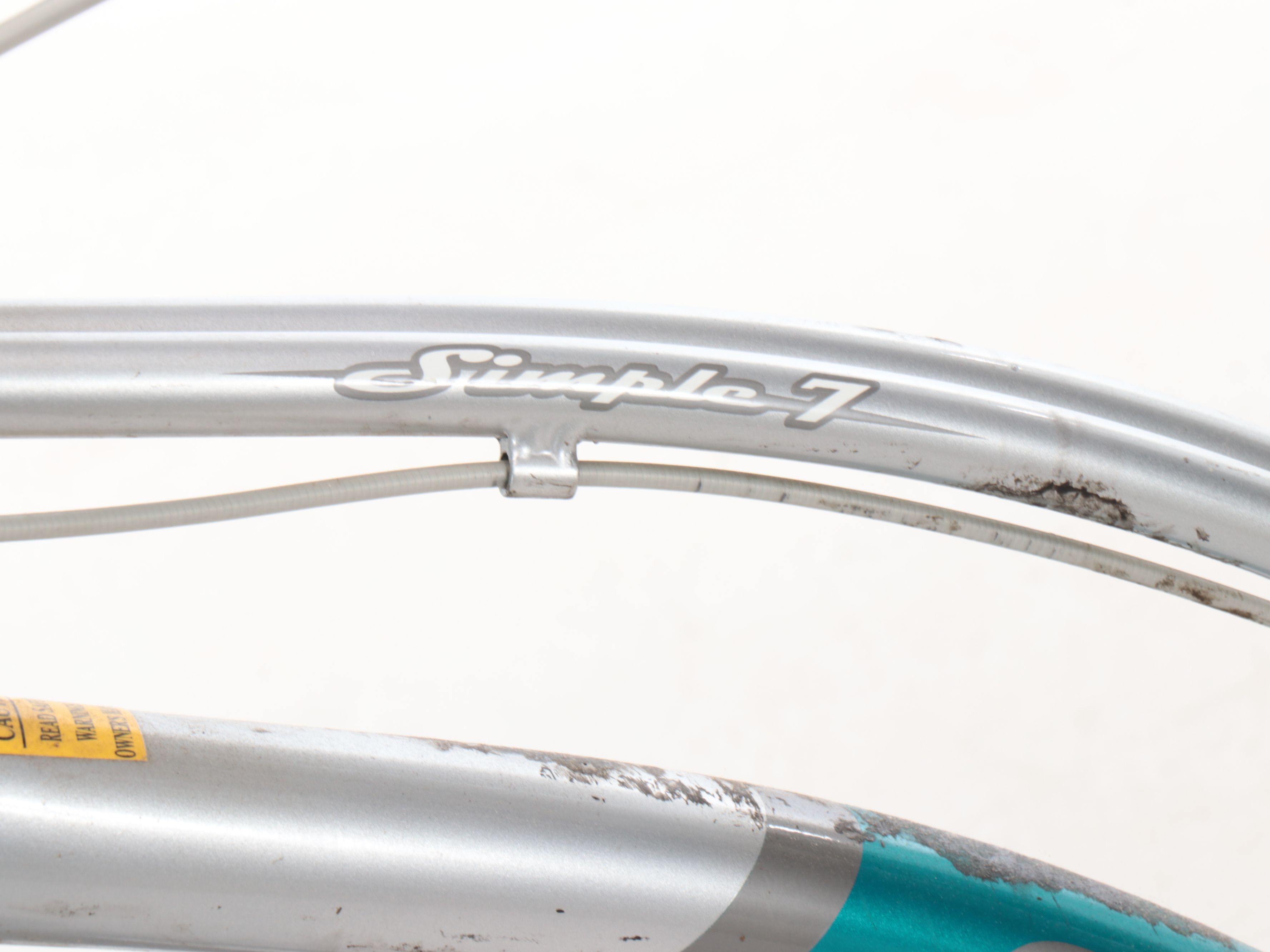 Giant "Simple 7" Retro Inspired Bicycle