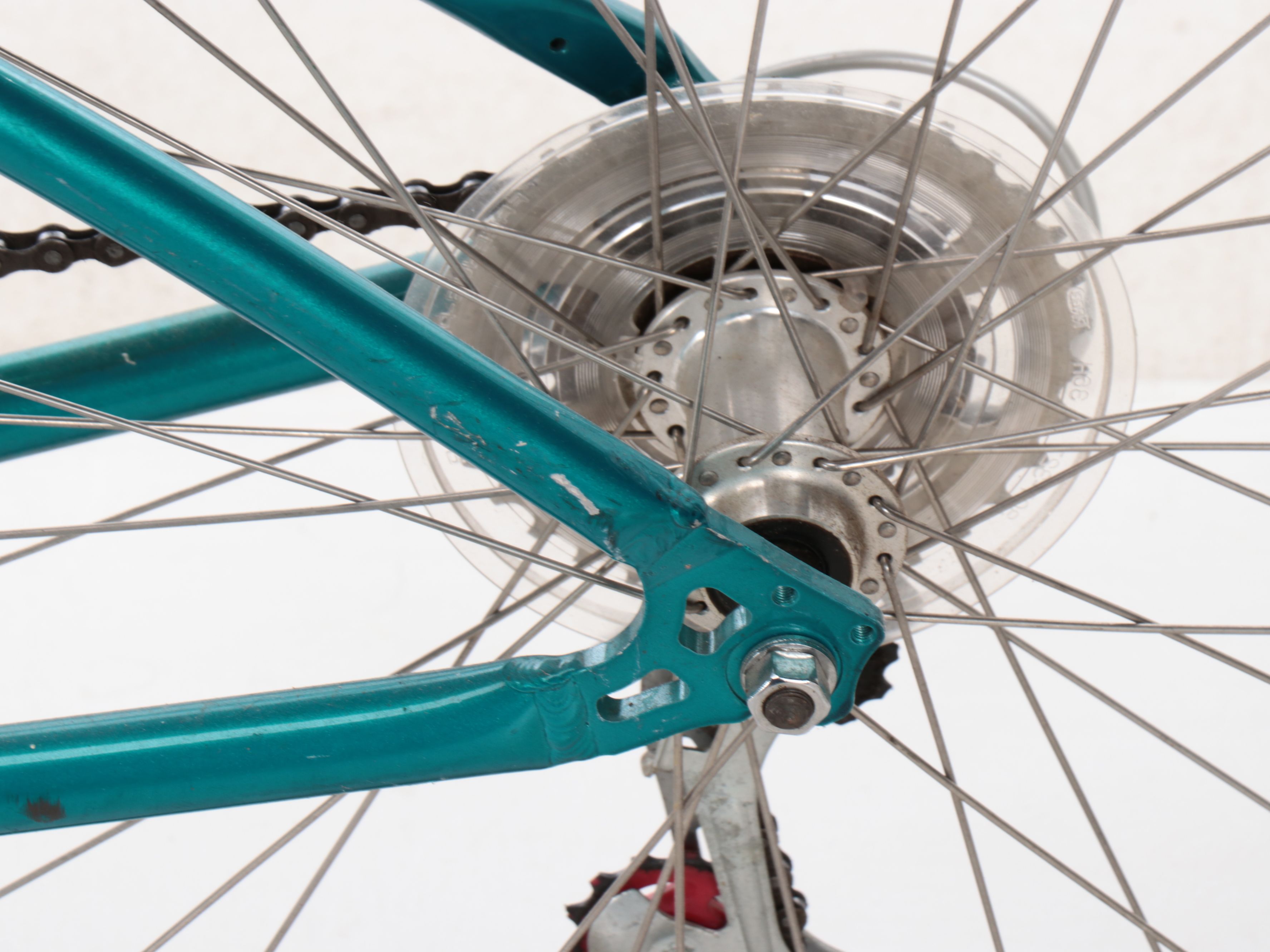 Giant "Simple 7" Retro Inspired Bicycle