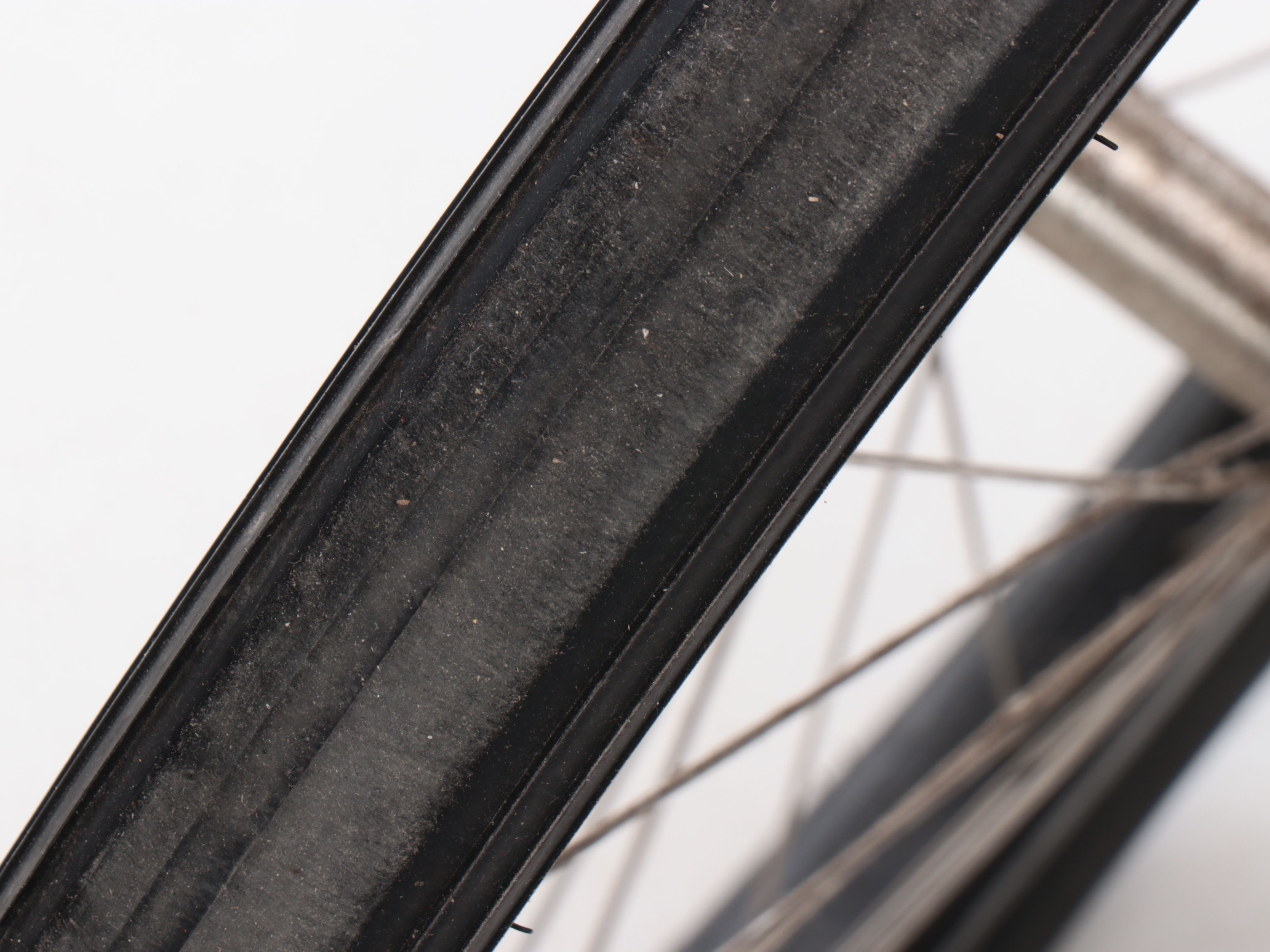 Giant "Simple 7" Retro Inspired Bicycle